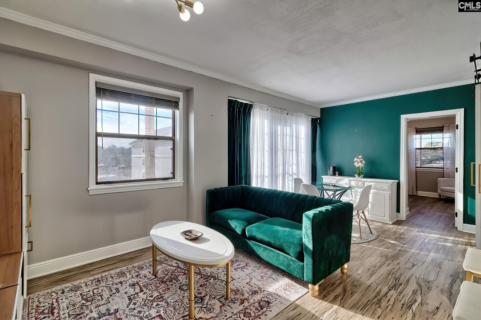 2009 Green Street 418