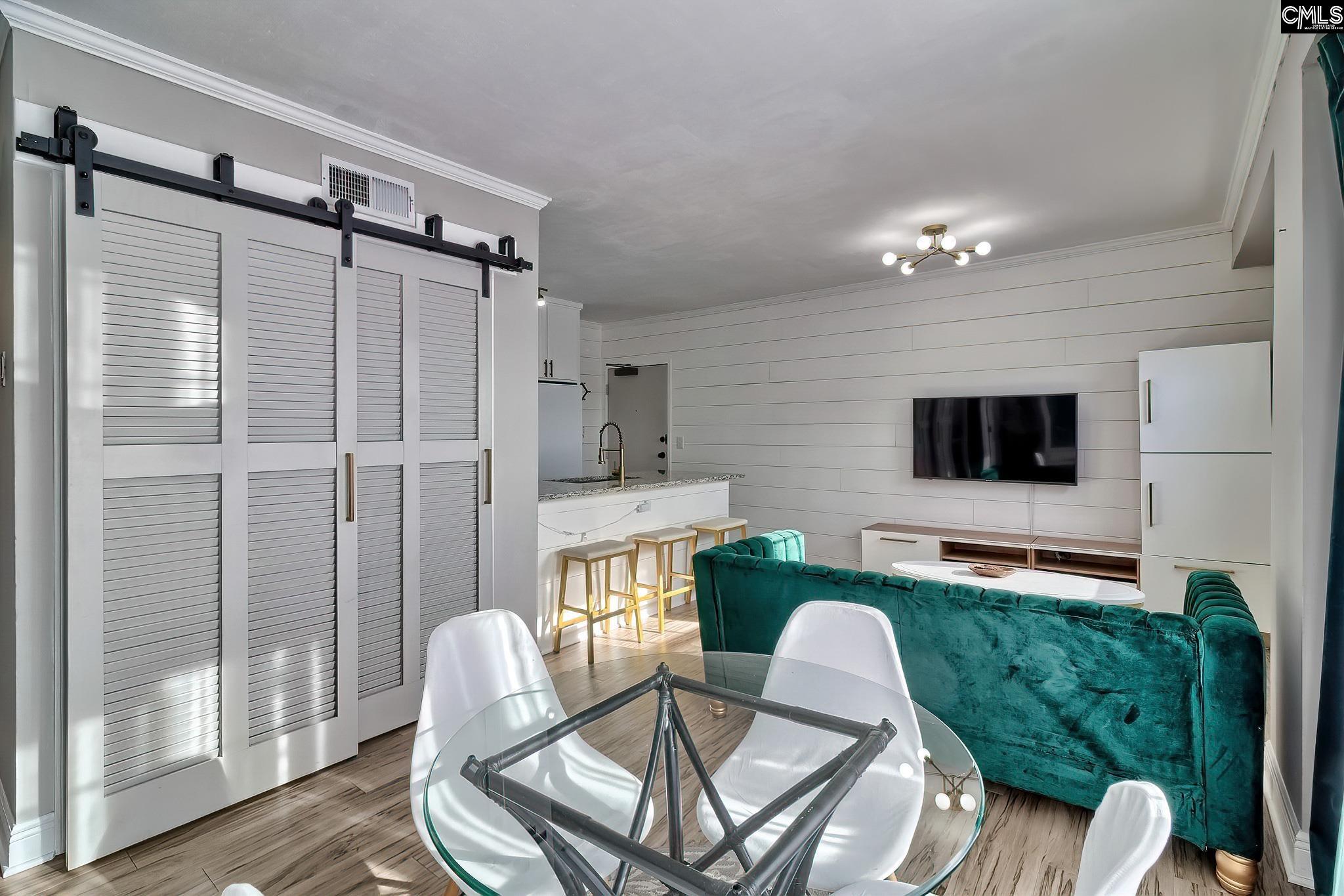 2009 Green Street 418