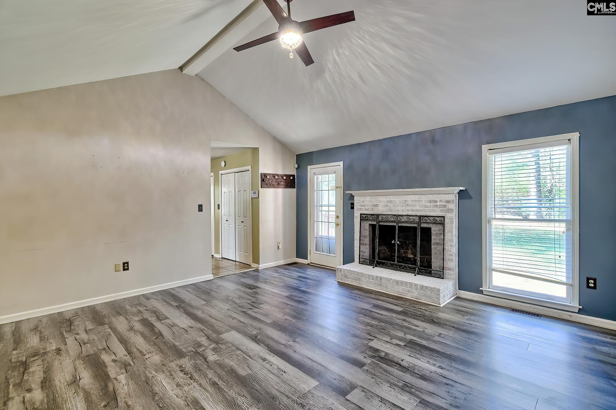 109 Hooterville Drive