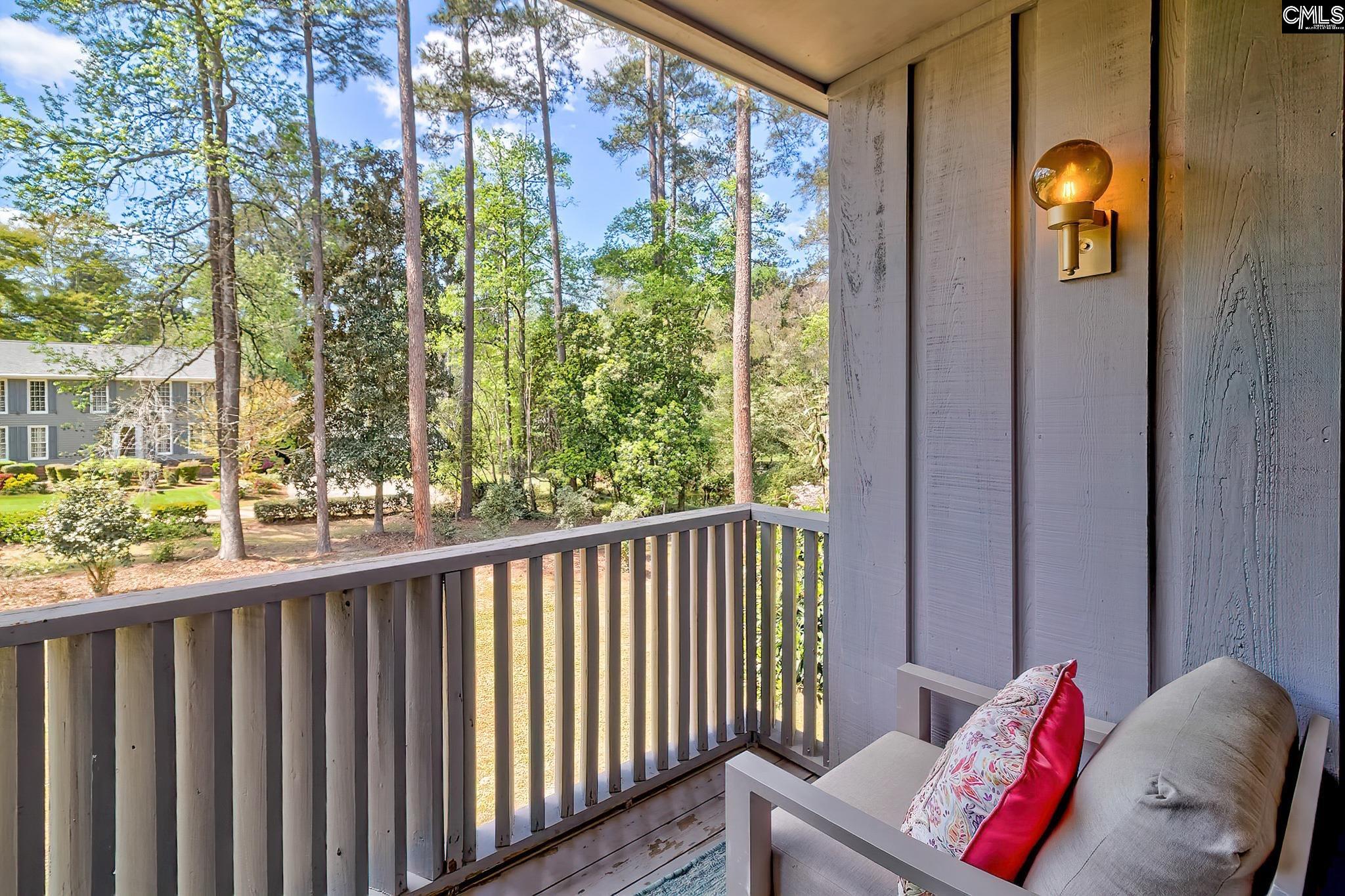 108 Middlebrook Drive