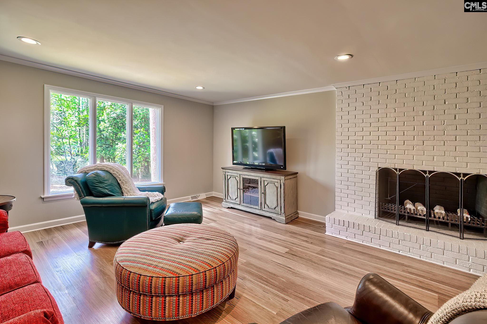 108 Middlebrook Drive