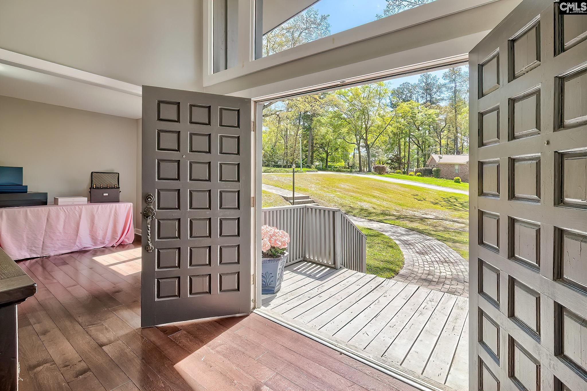 108 Middlebrook Drive