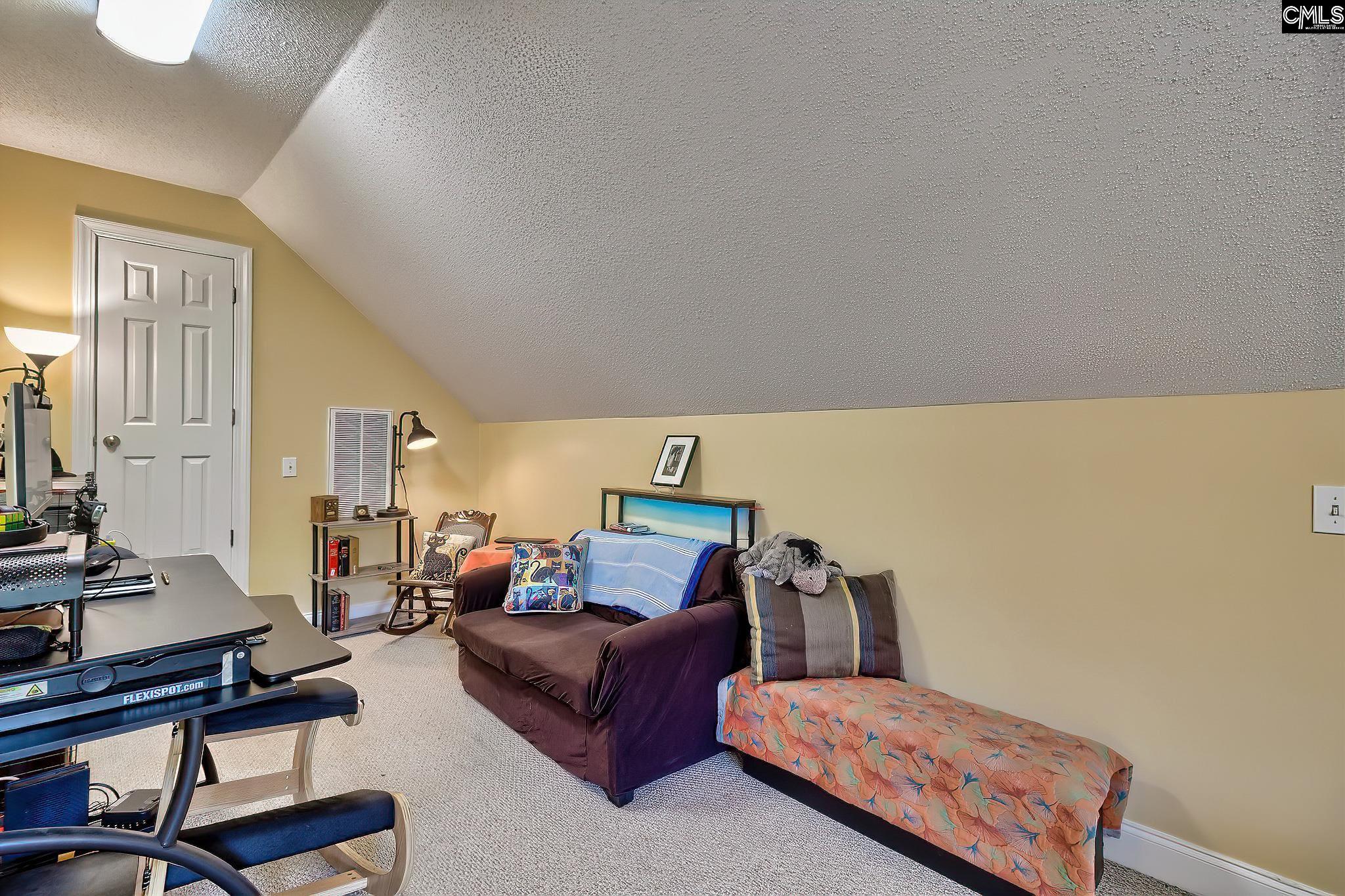 128 Leslie Loch Lane