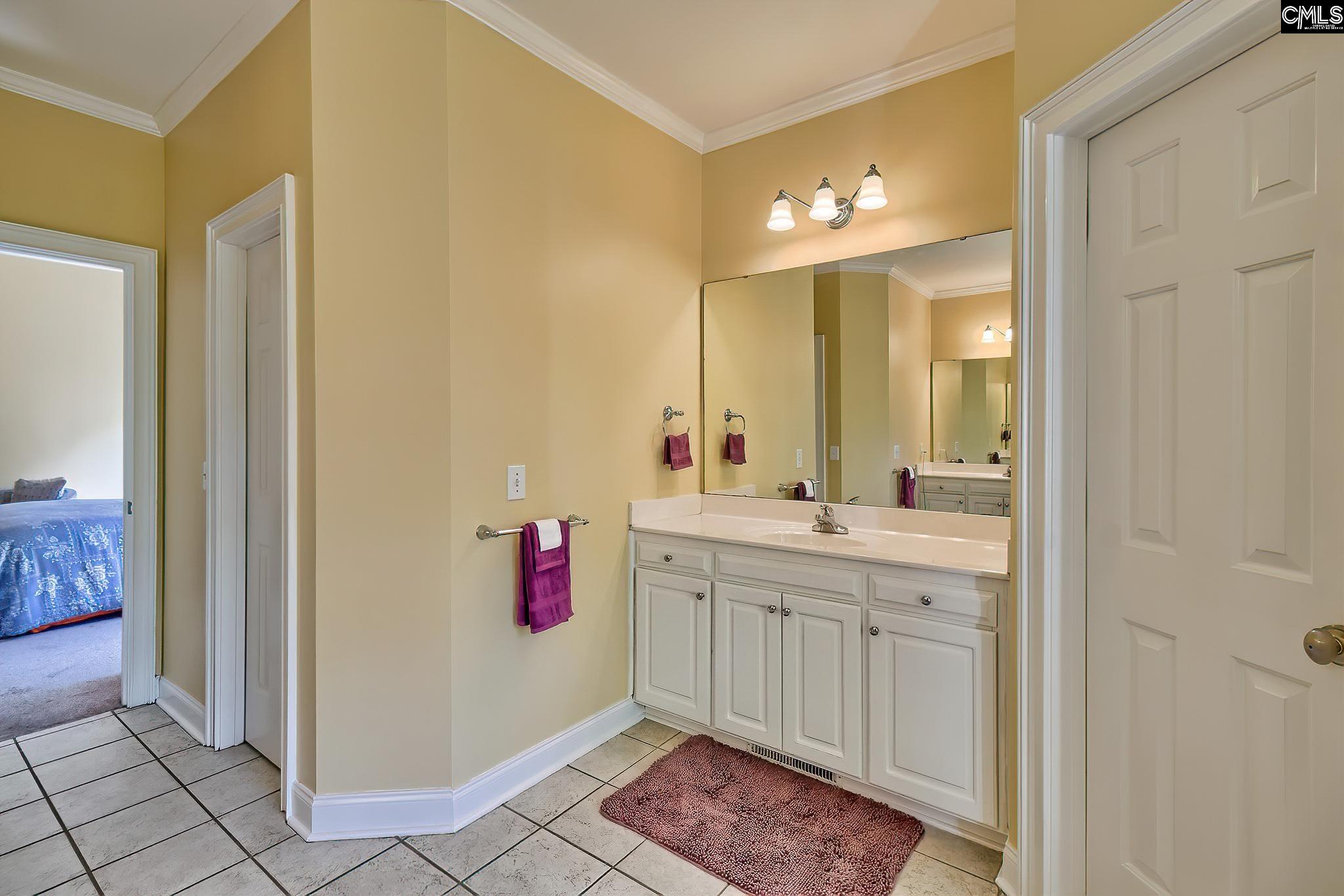 128 Leslie Loch Lane