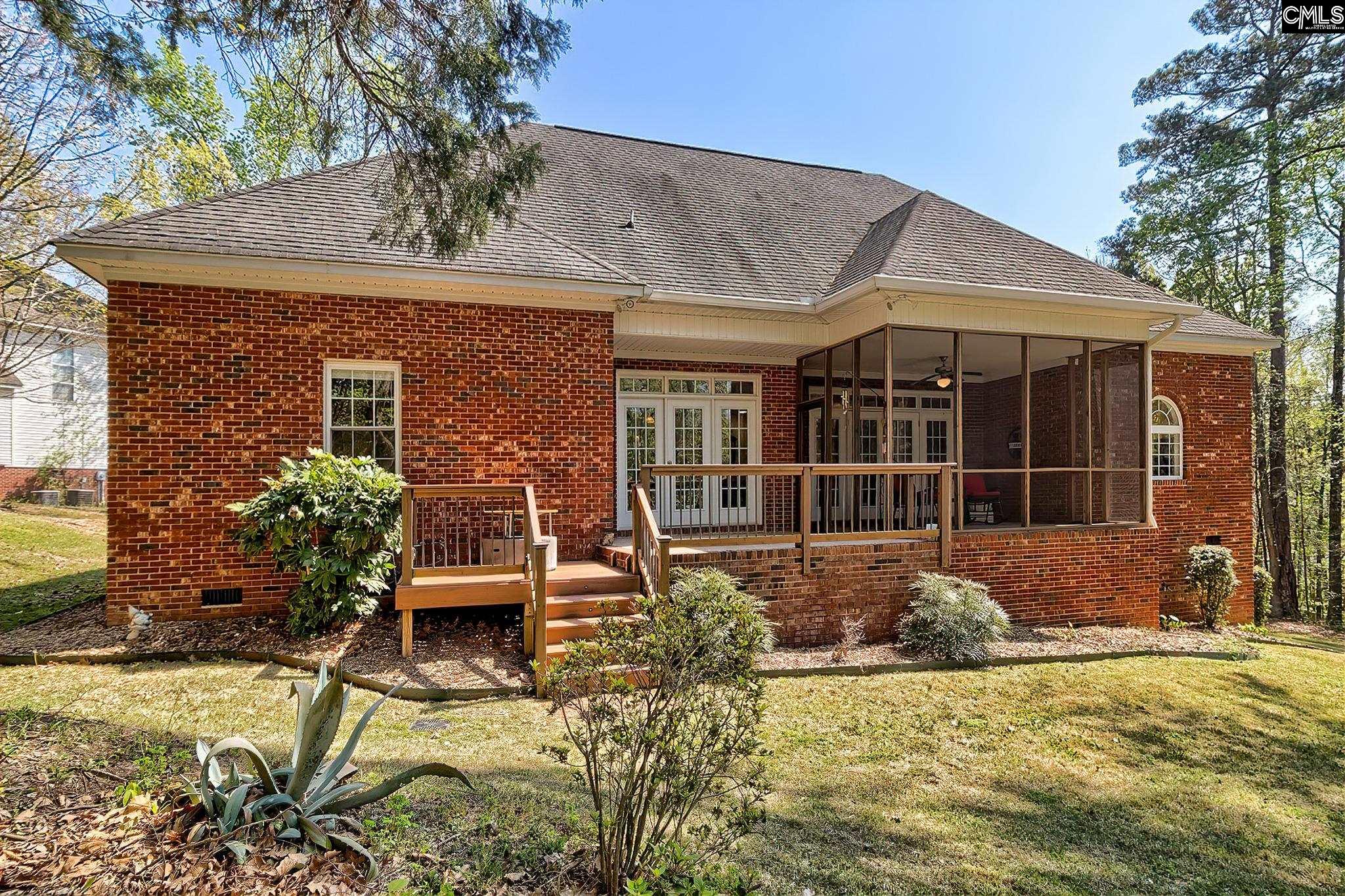 128 Leslie Loch Lane