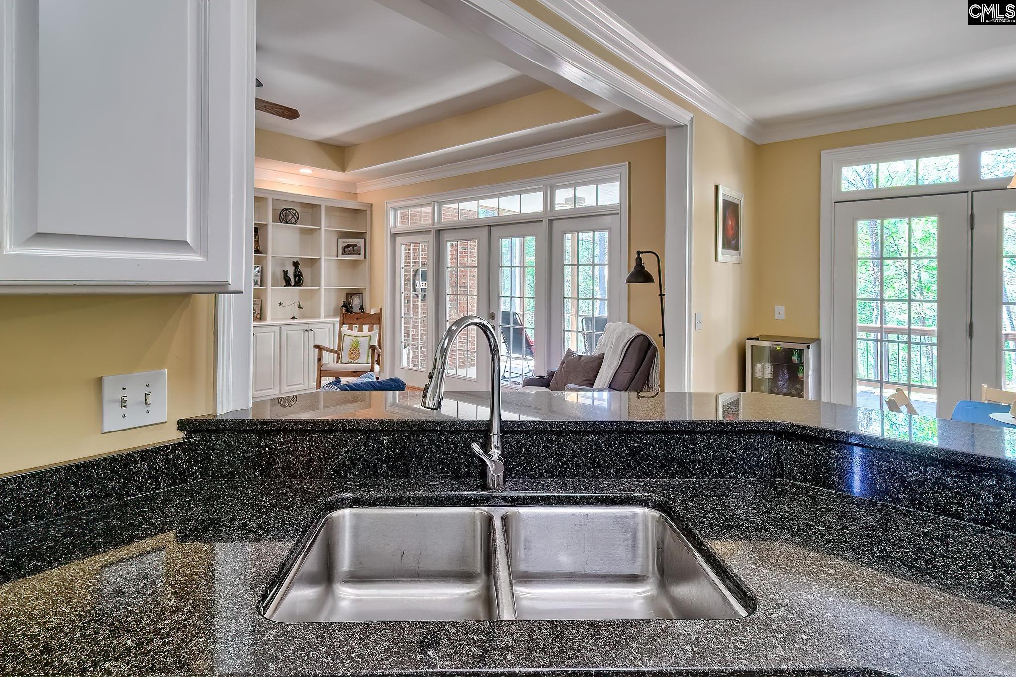 128 Leslie Loch Lane