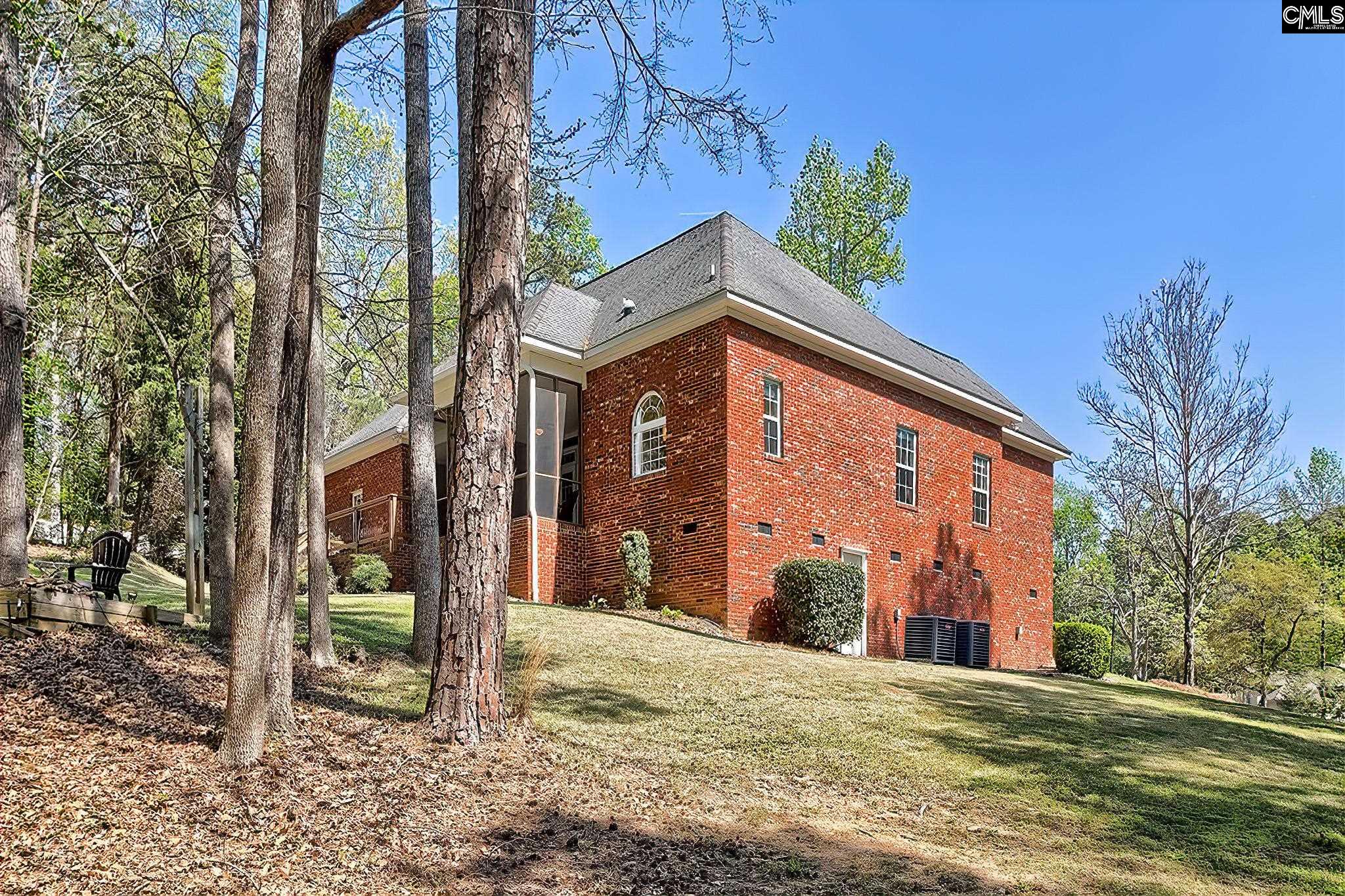 128 Leslie Loch Lane