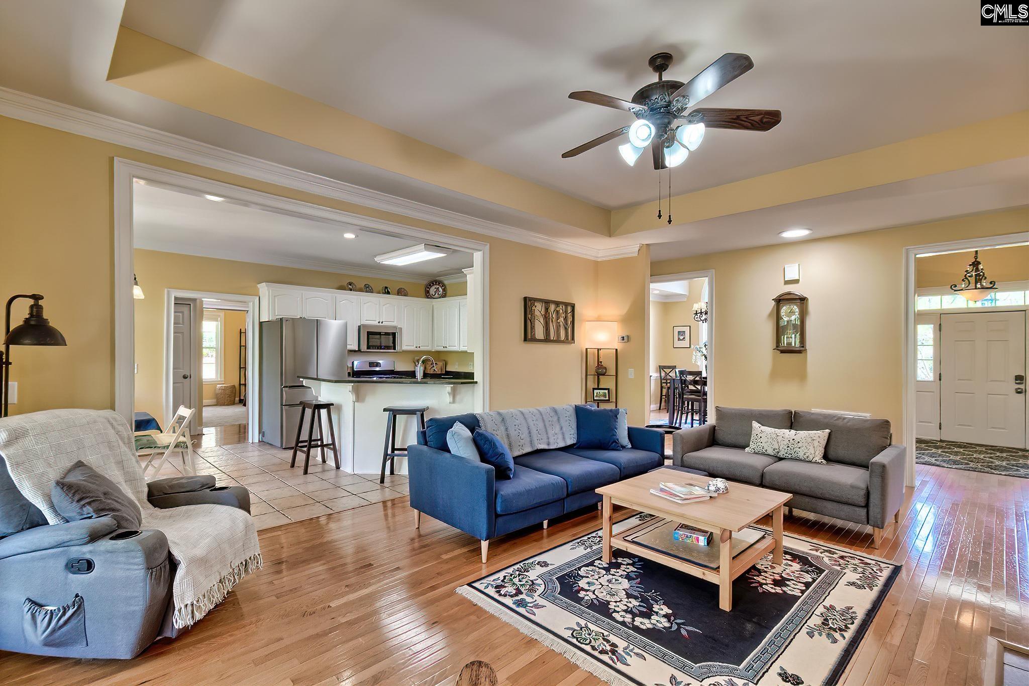 128 Leslie Loch Lane