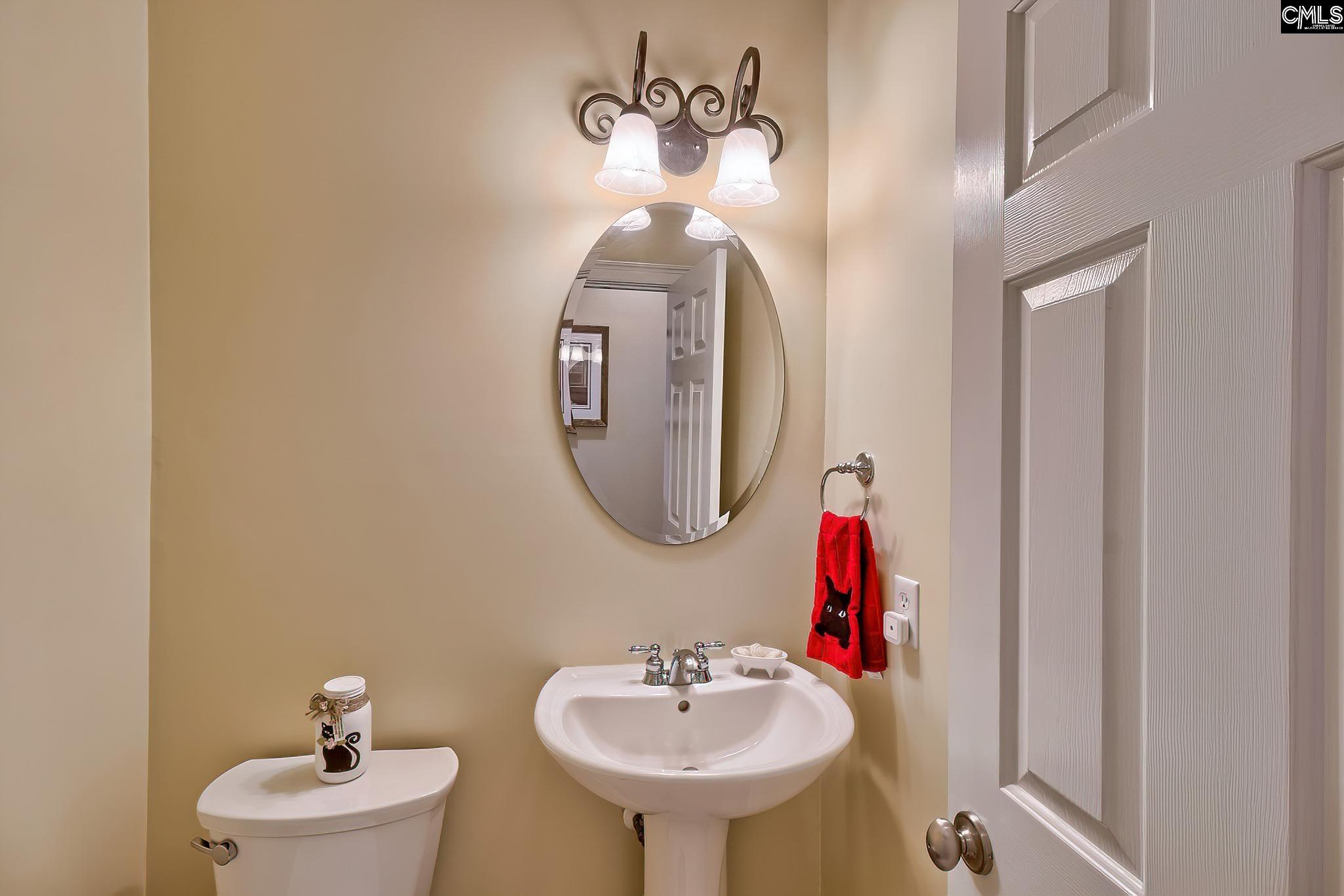 128 Leslie Loch Lane