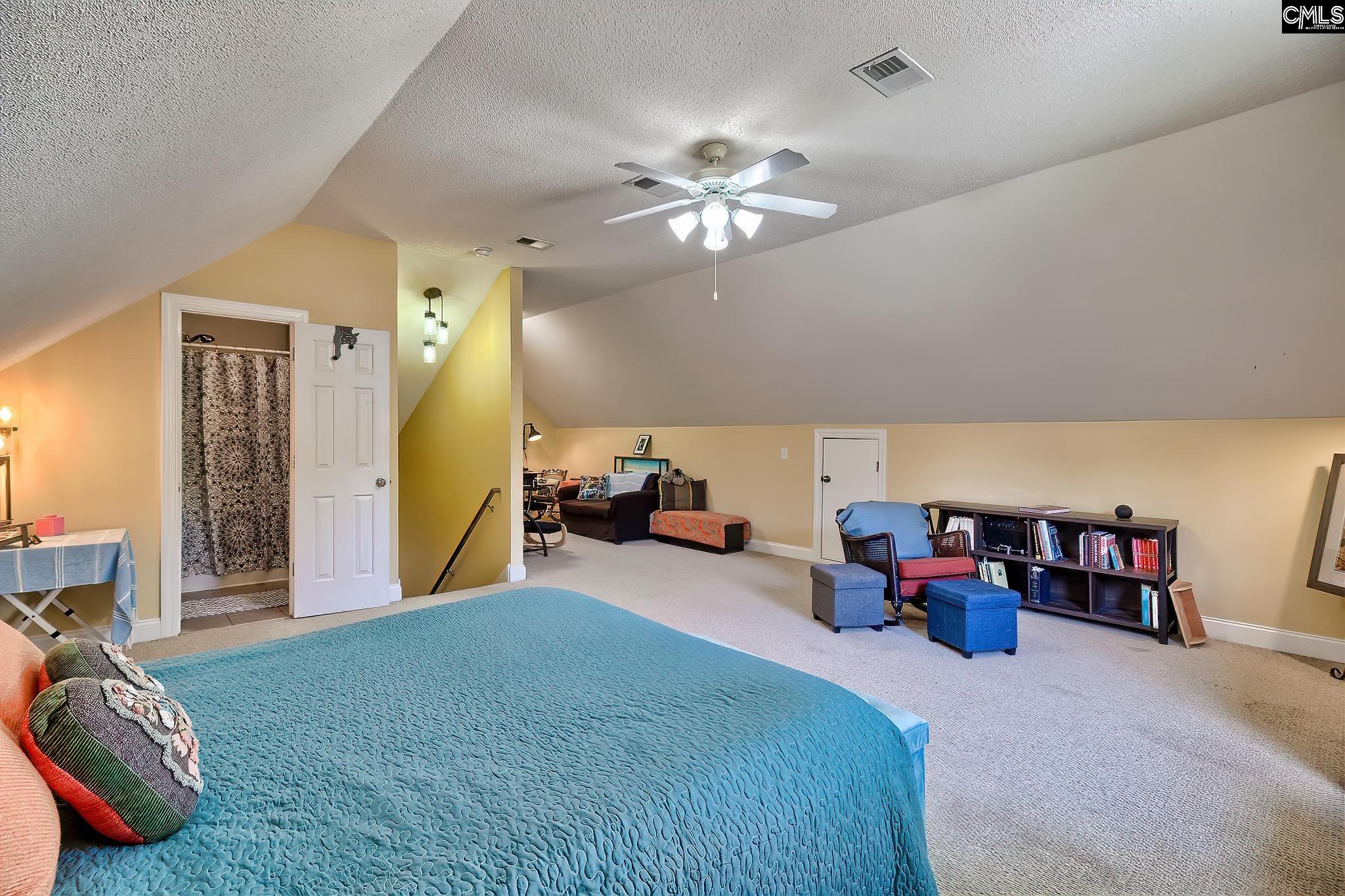 128 Leslie Loch Lane