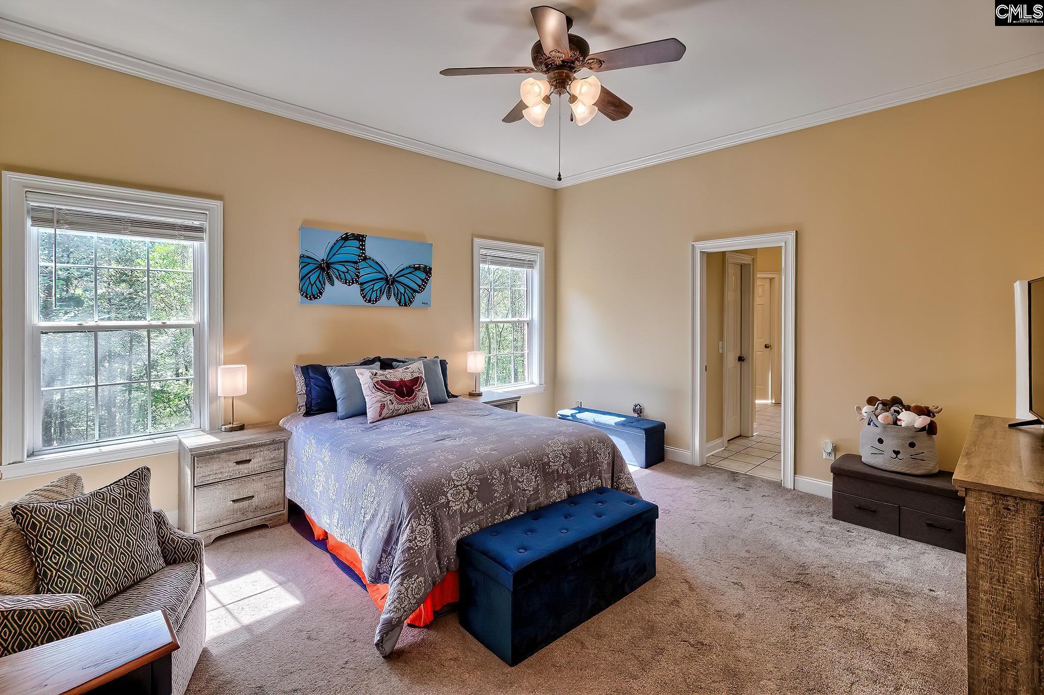 128 Leslie Loch Lane