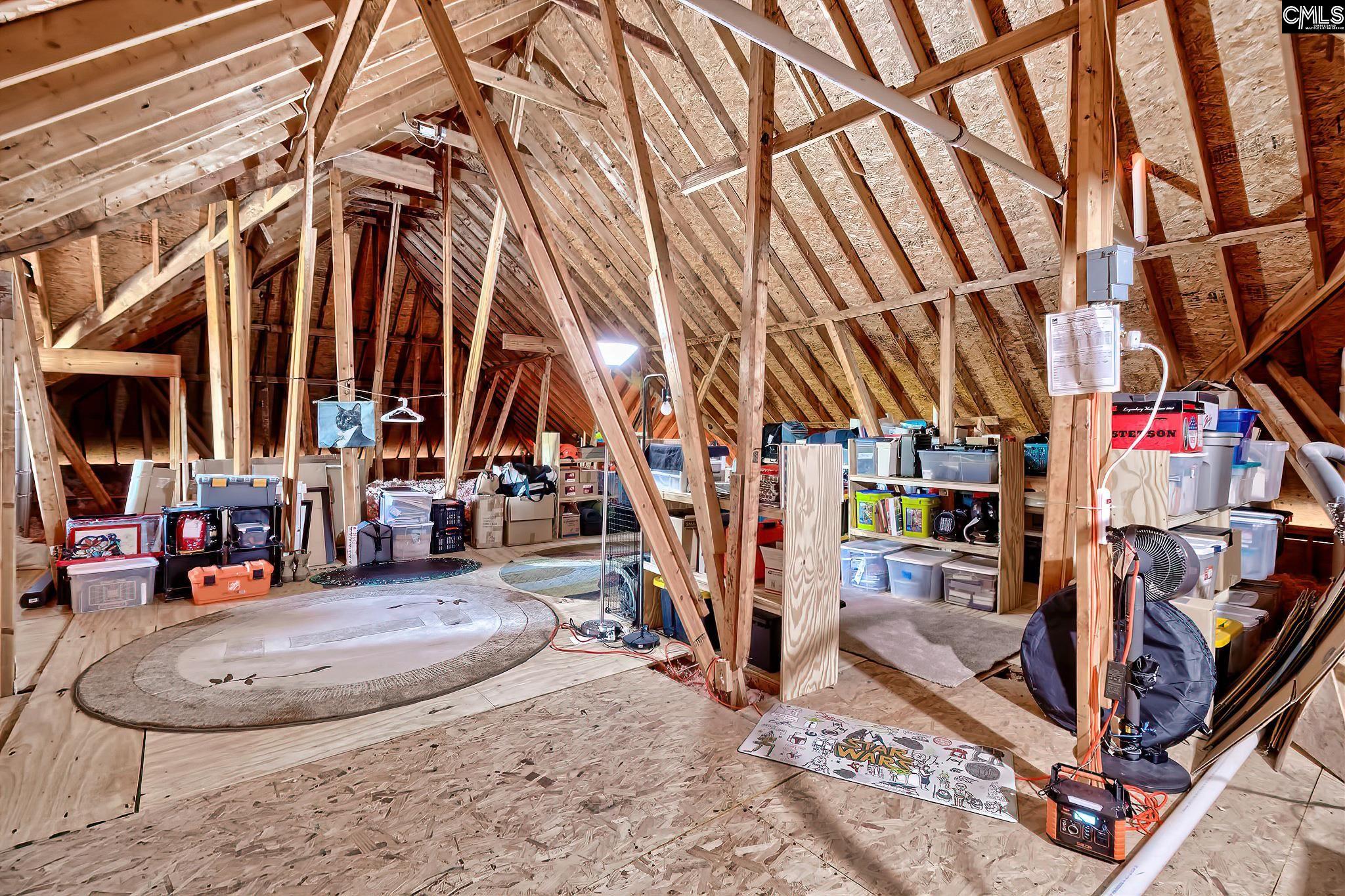 128 Leslie Loch Lane