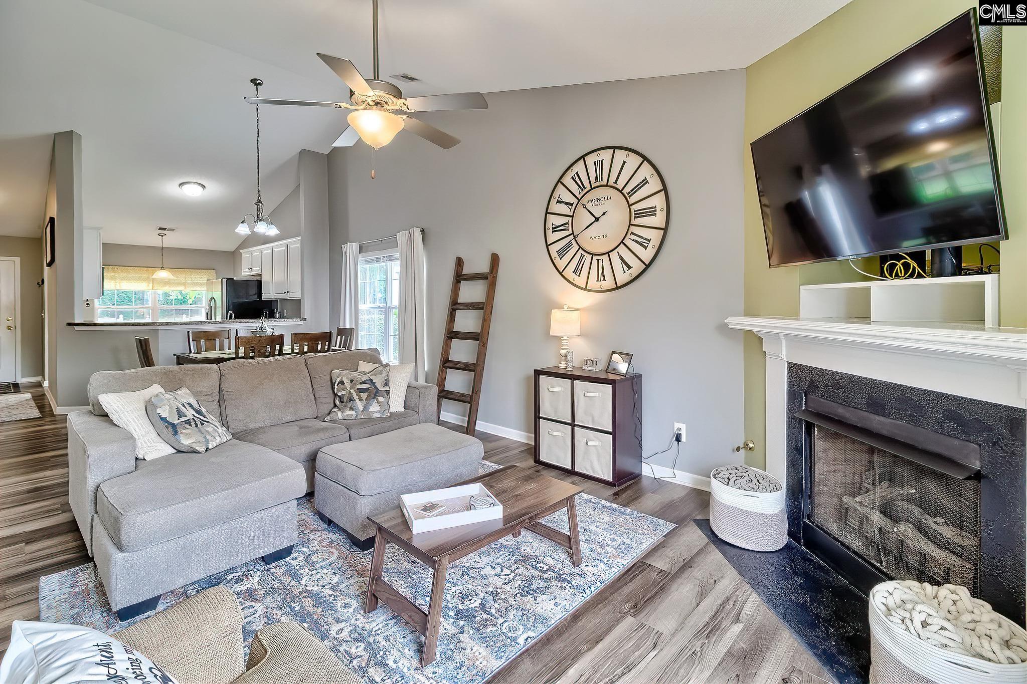123 Courtside Drive