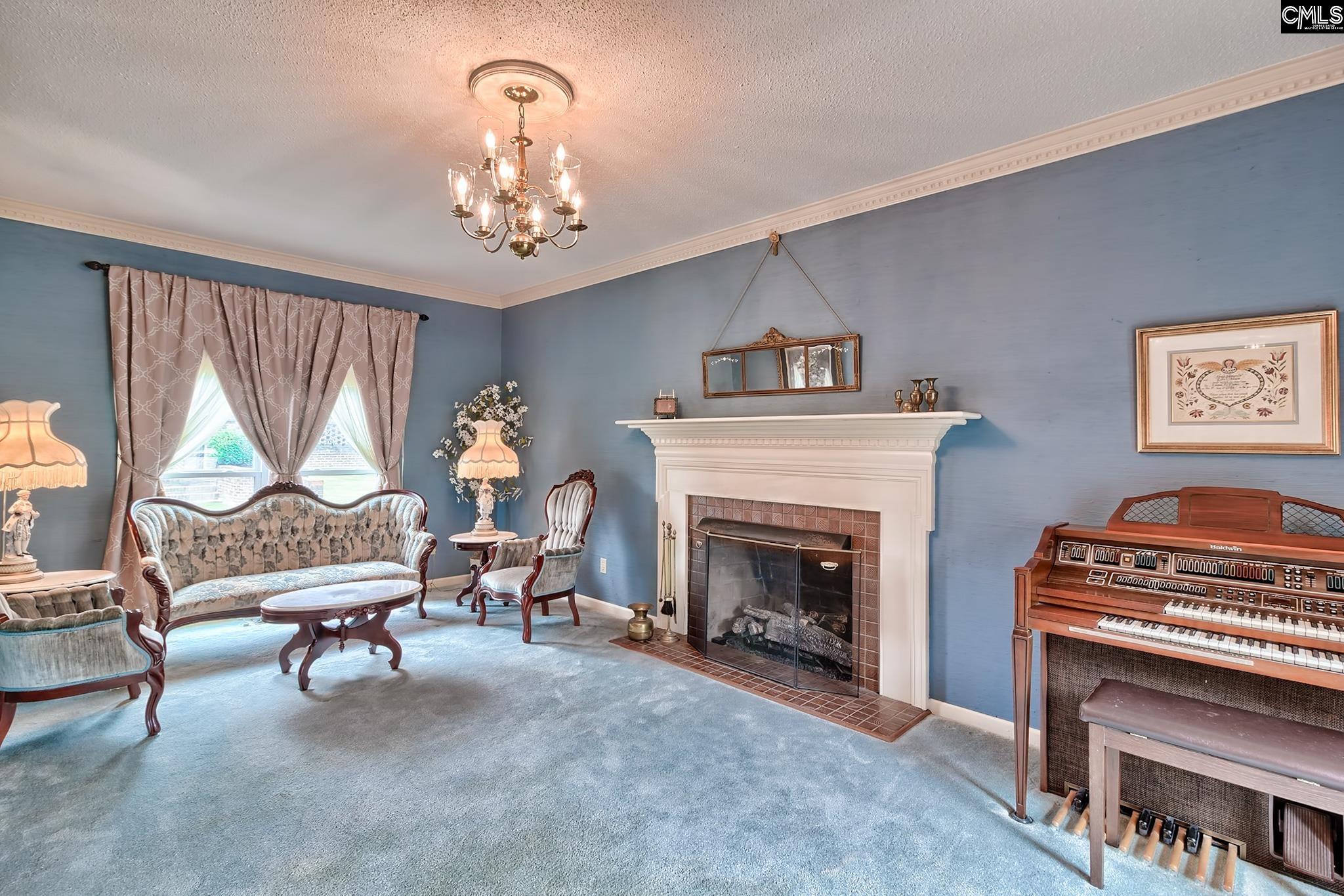 213 Tyborne Circle