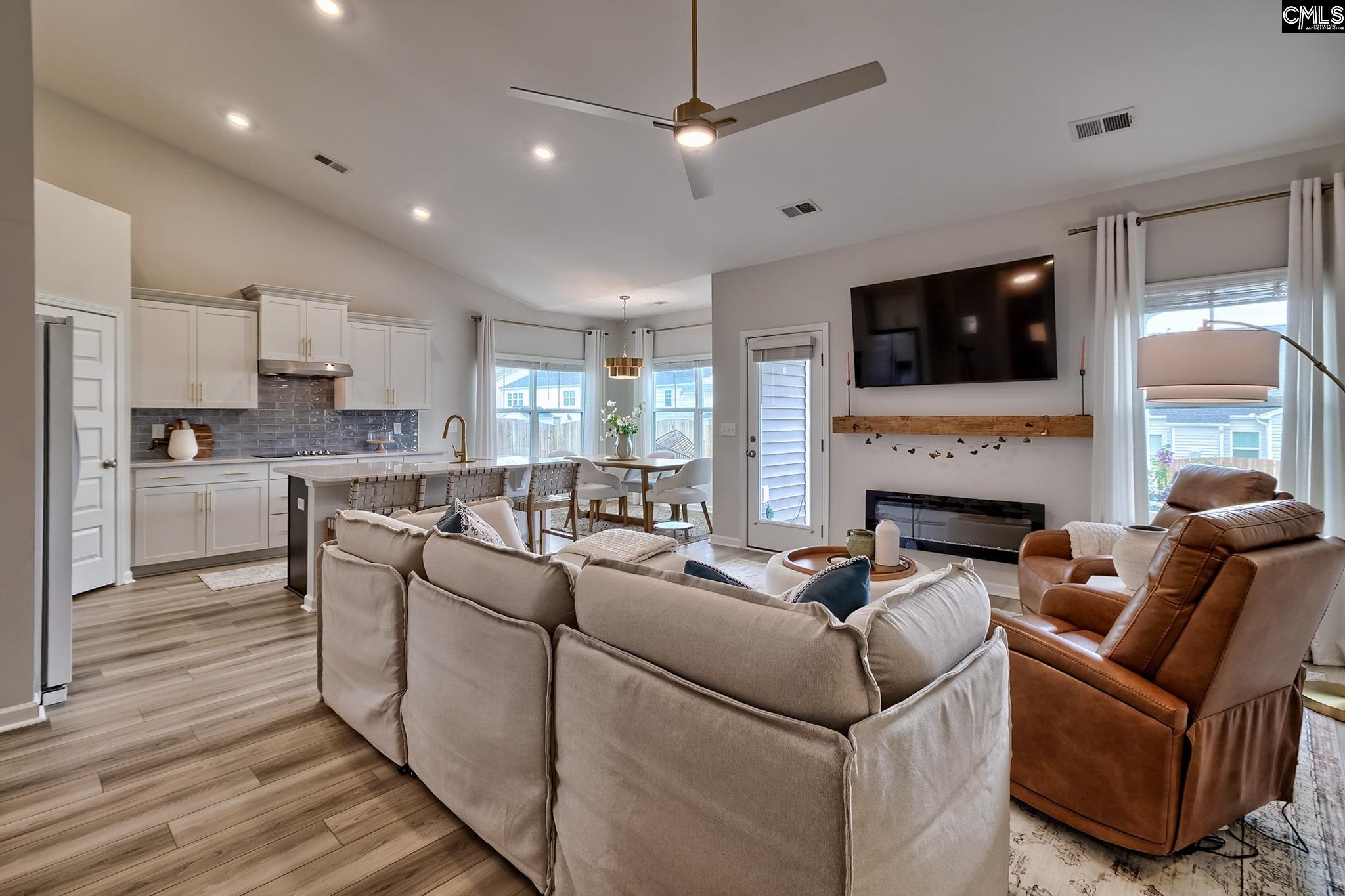933 Perlino Place