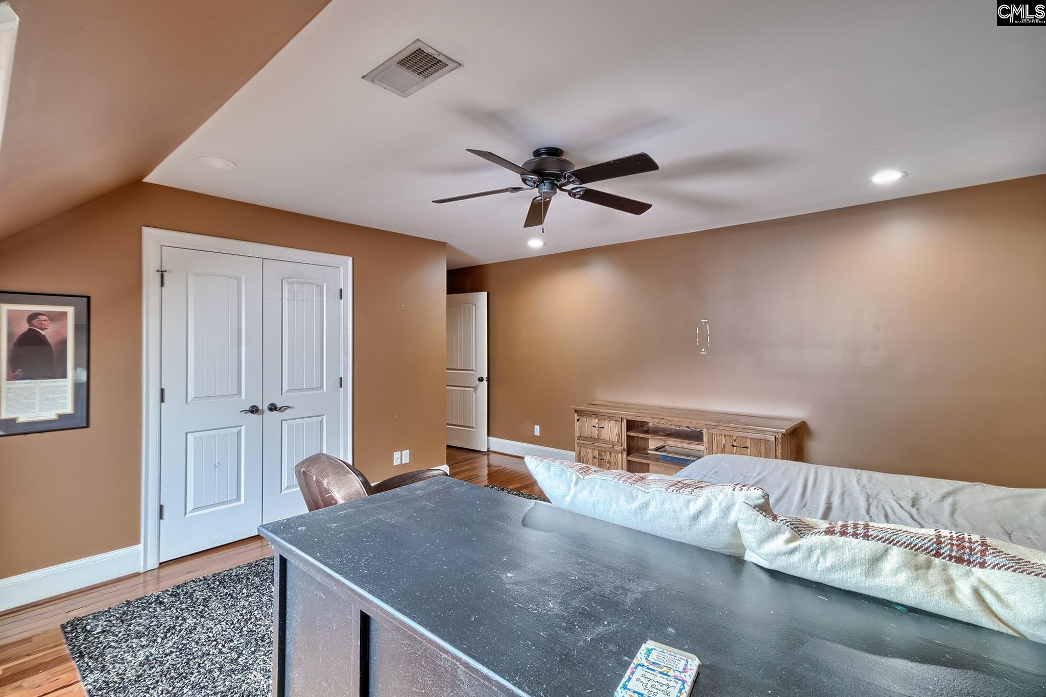 112 Barnacle Circle