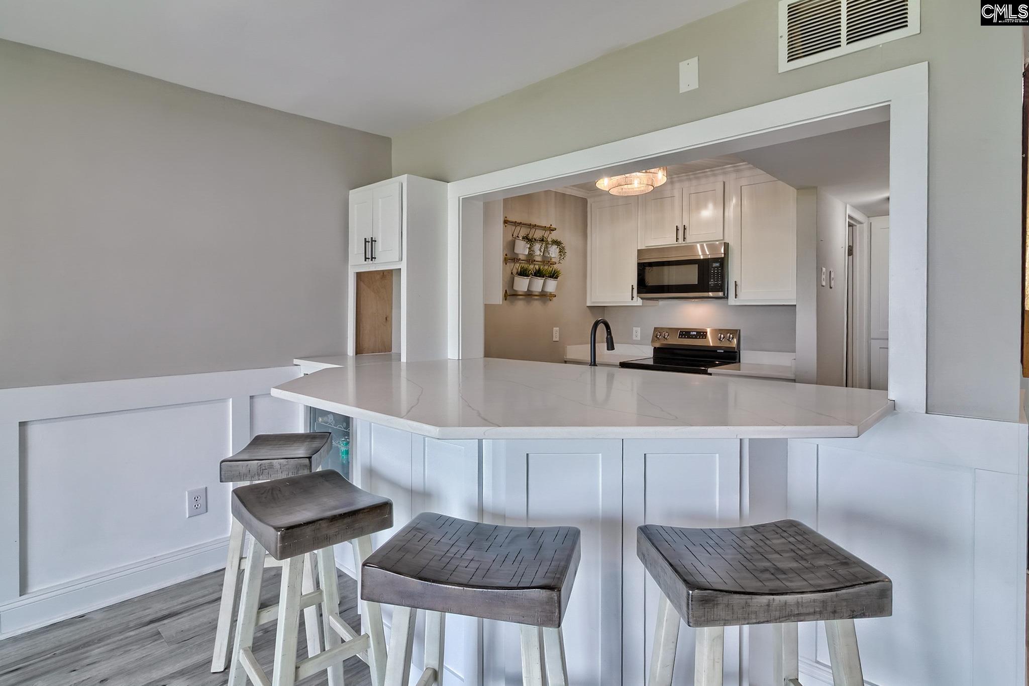 20 Indian Creek Trail