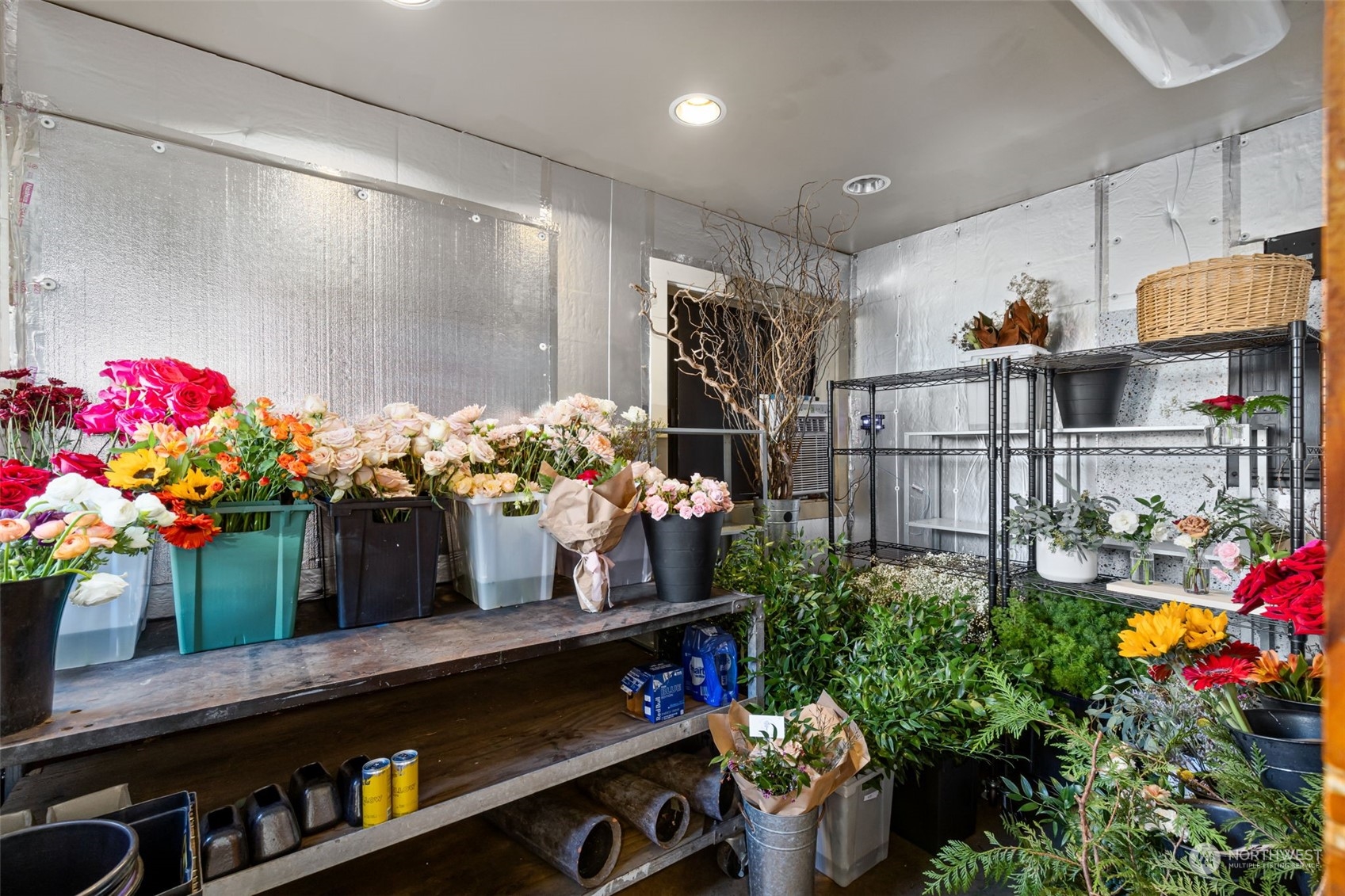 25960 Central Avenue NE