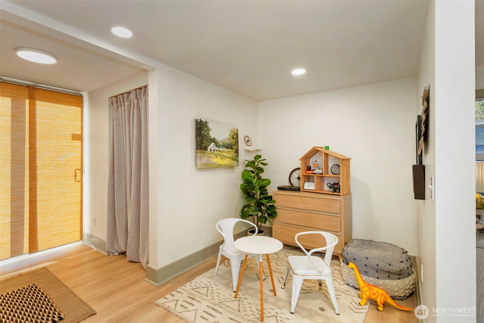 25960 Central Avenue NE