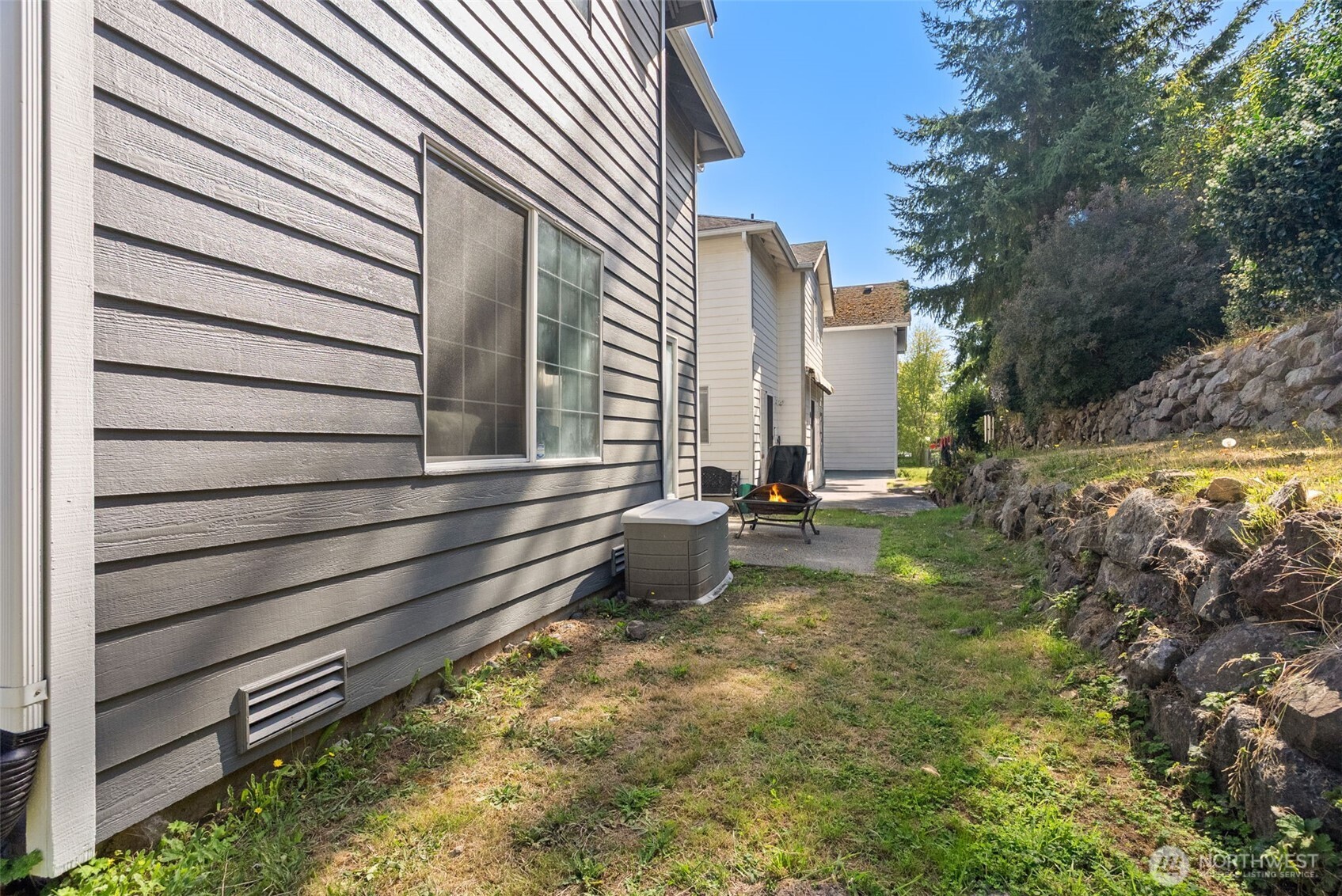 11051 Pansy Place NW