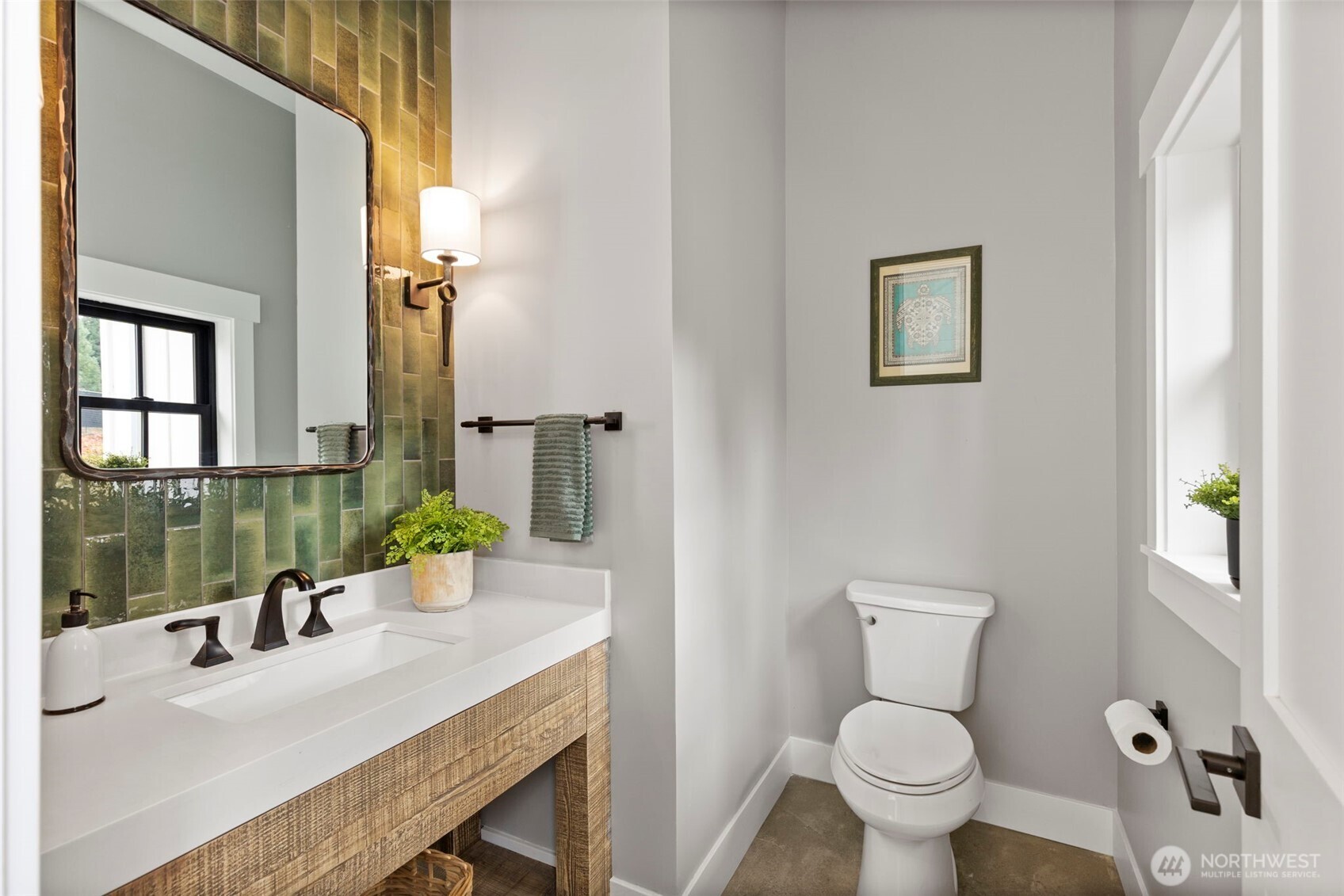 6565 NE Twin Spits Road