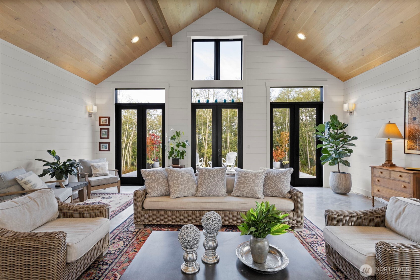 6565 NE Twin Spits Road