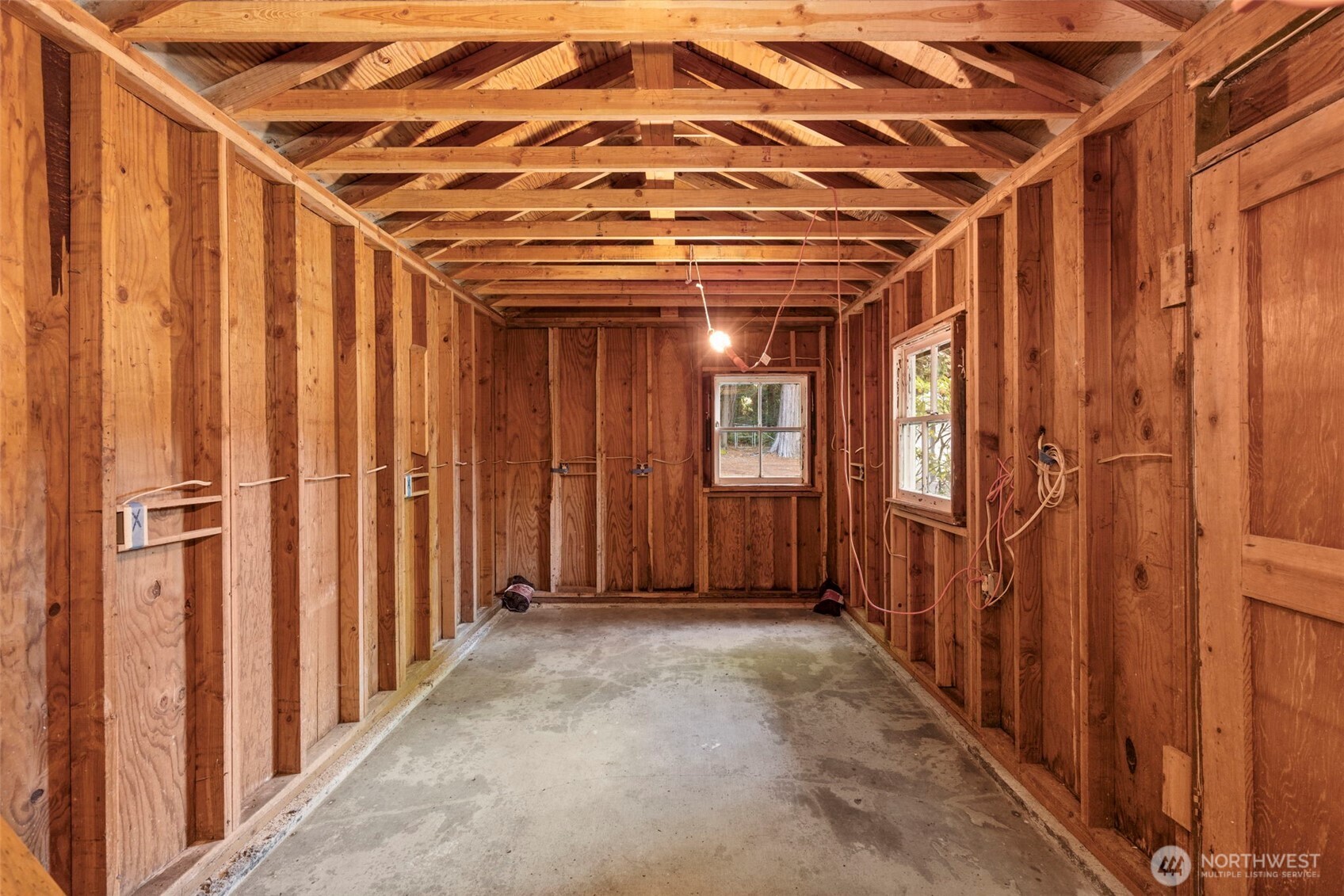 6725 NE Sid Price Road