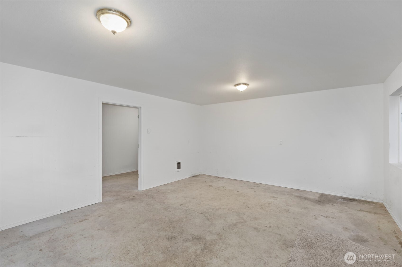 12782 NE Eckern Place