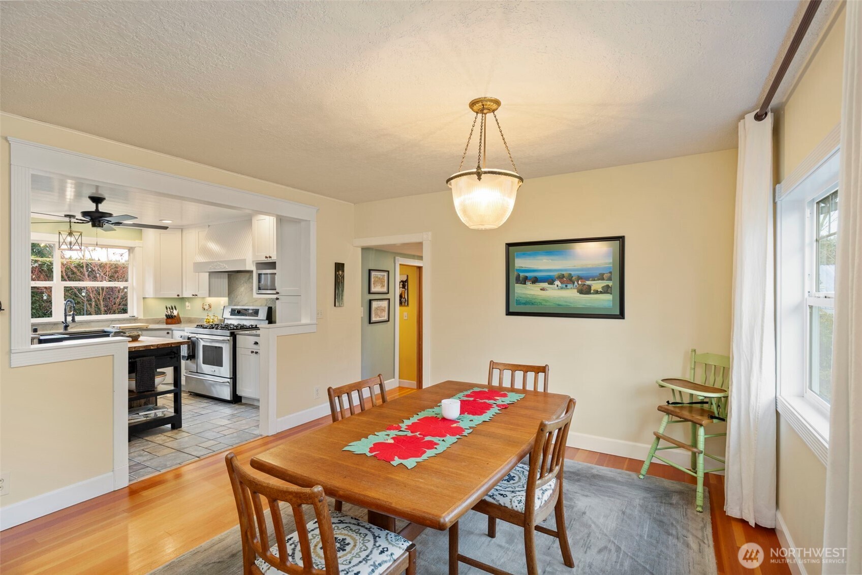 8964 NE State Hwy 104