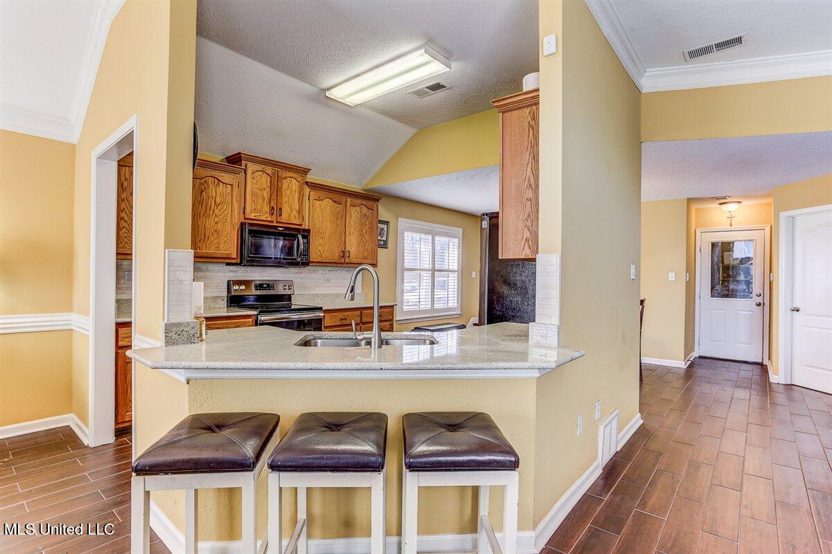 6793 N Hamilton Circle Circle