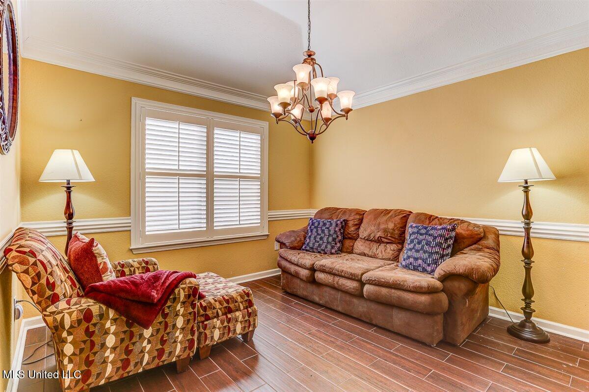 6793 N Hamilton Circle Circle