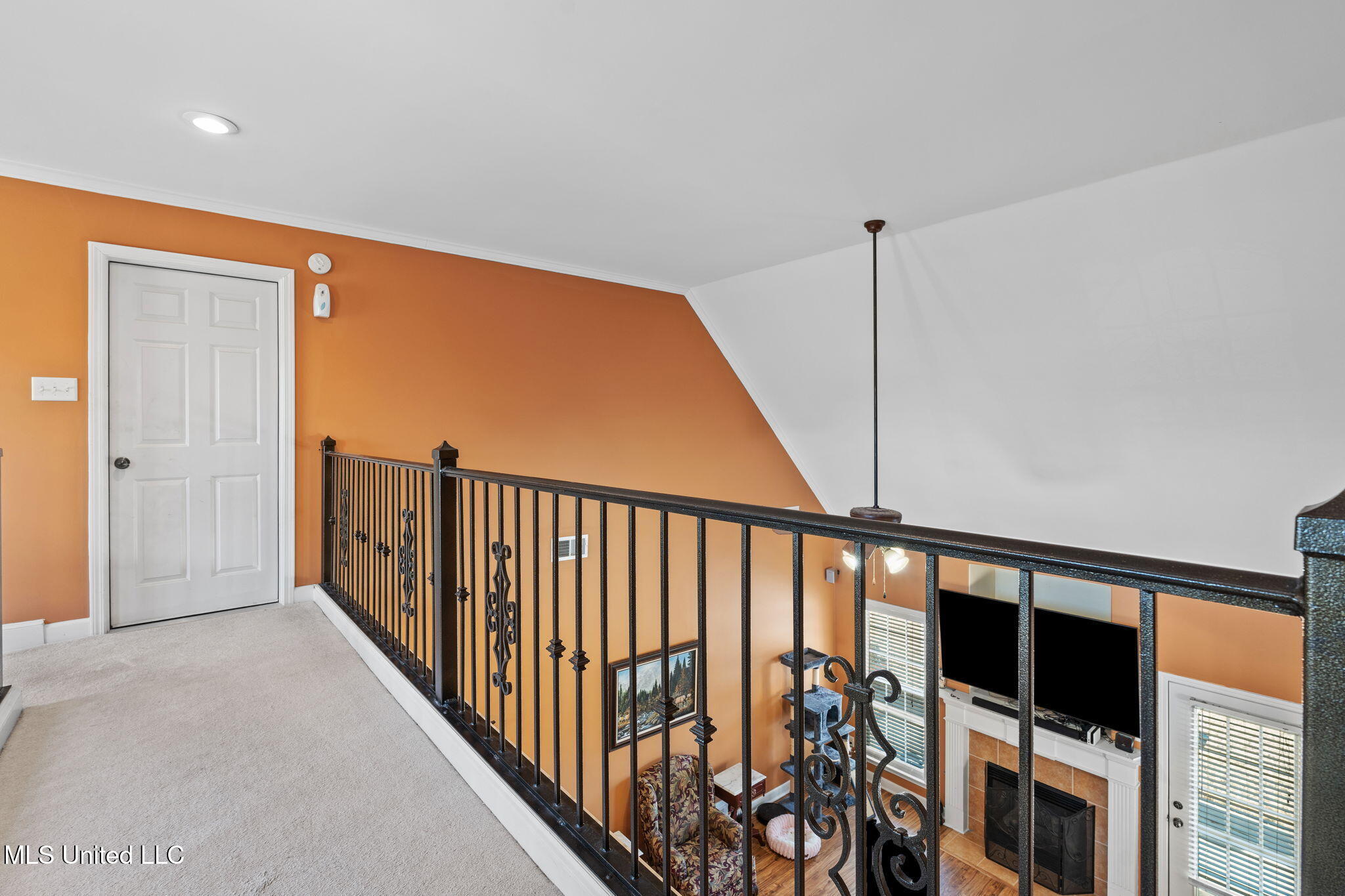 69 Lake Pointe Drive