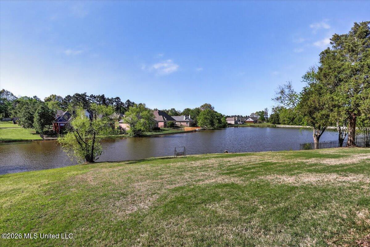1203 Lake View Drive