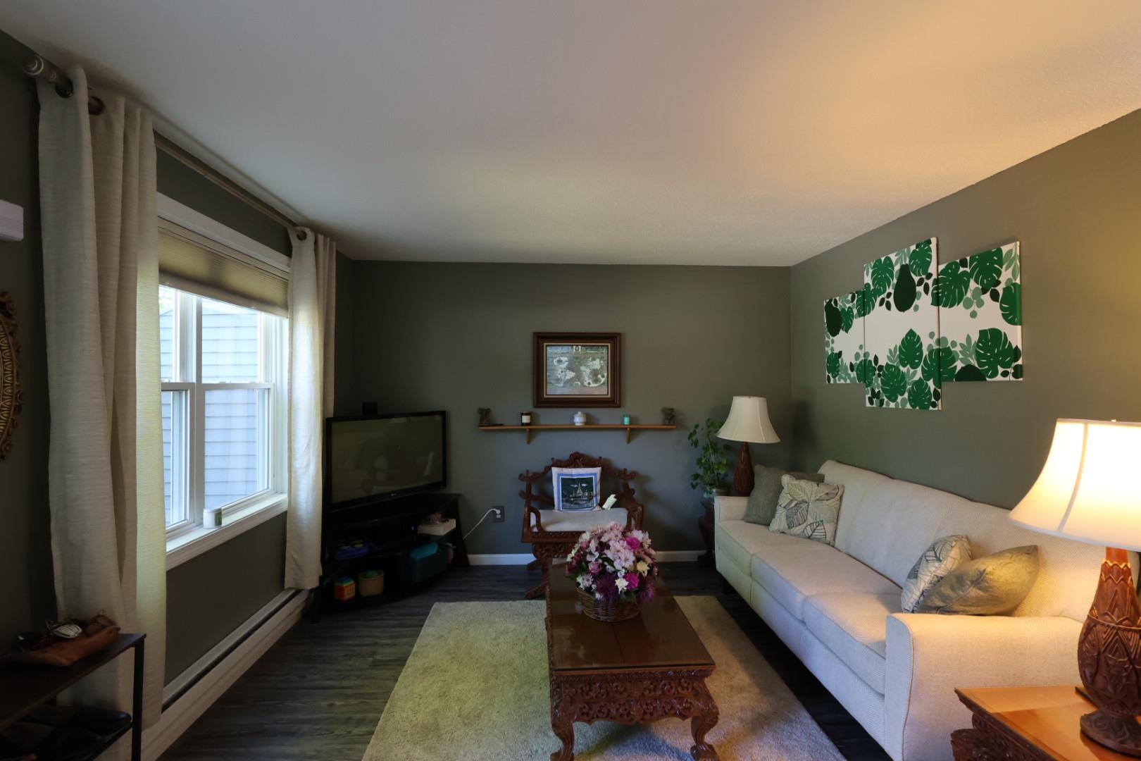 32 Heather Circle