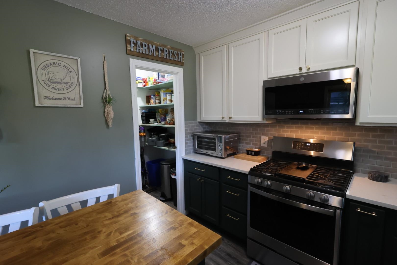 32 Heather Circle