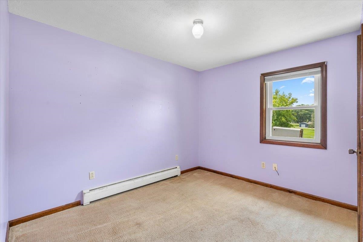 17 Meadowbrook Lane