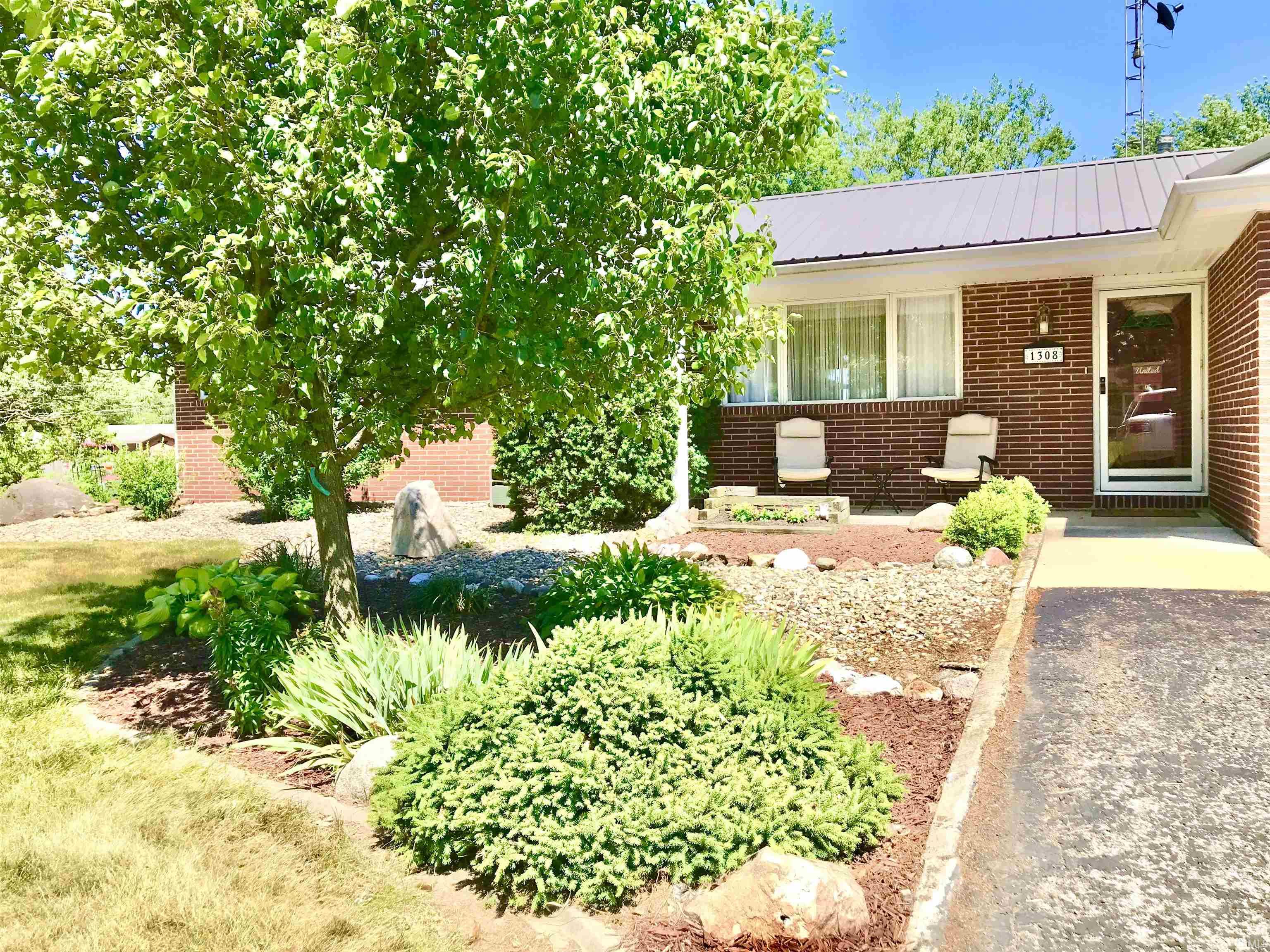 1308 DOUD Drive