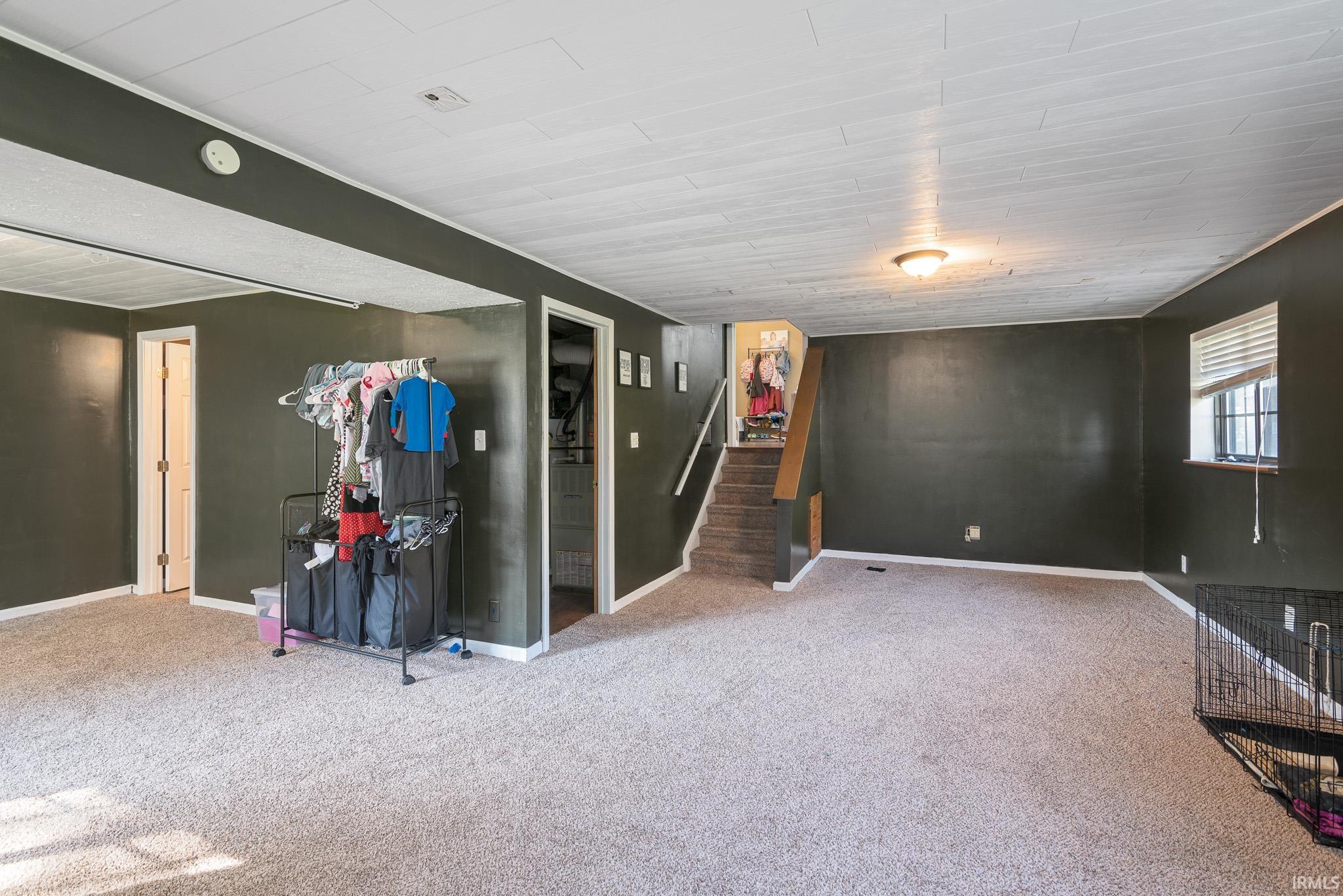 1206 Blue Jay Drive