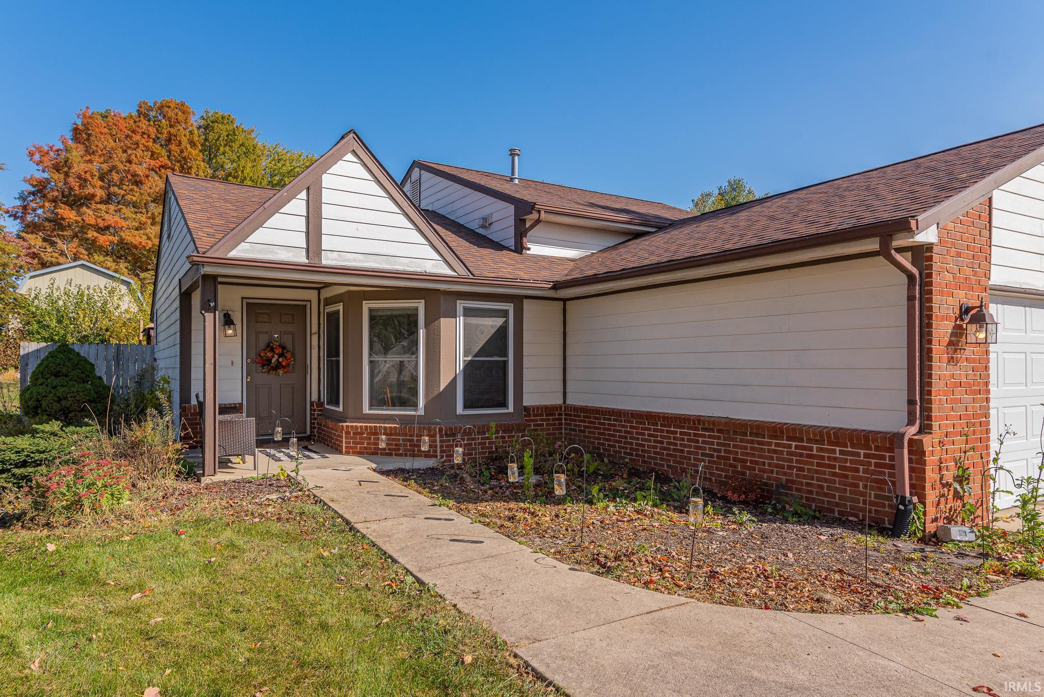 1206 Blue Jay Drive