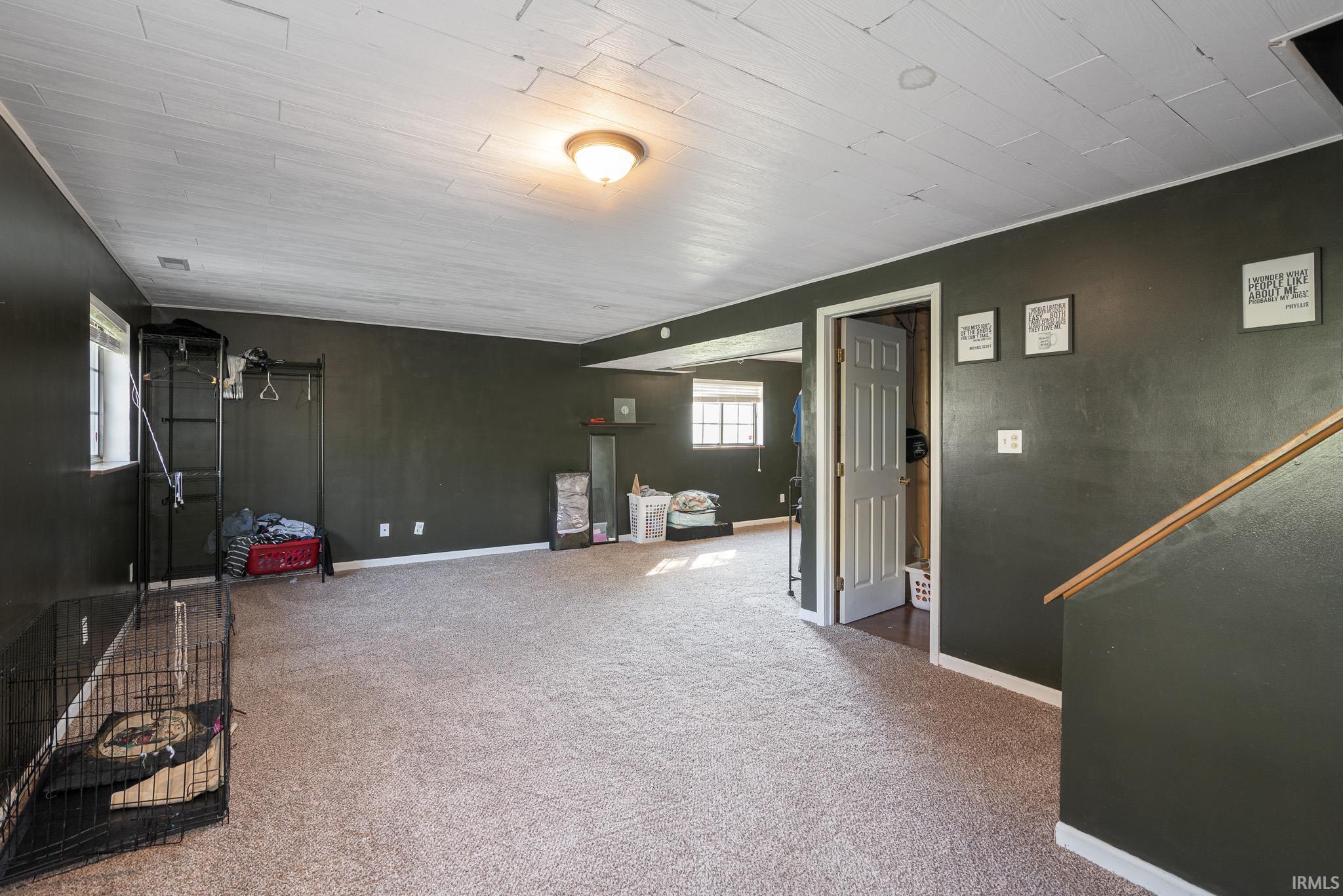 1206 Blue Jay Drive