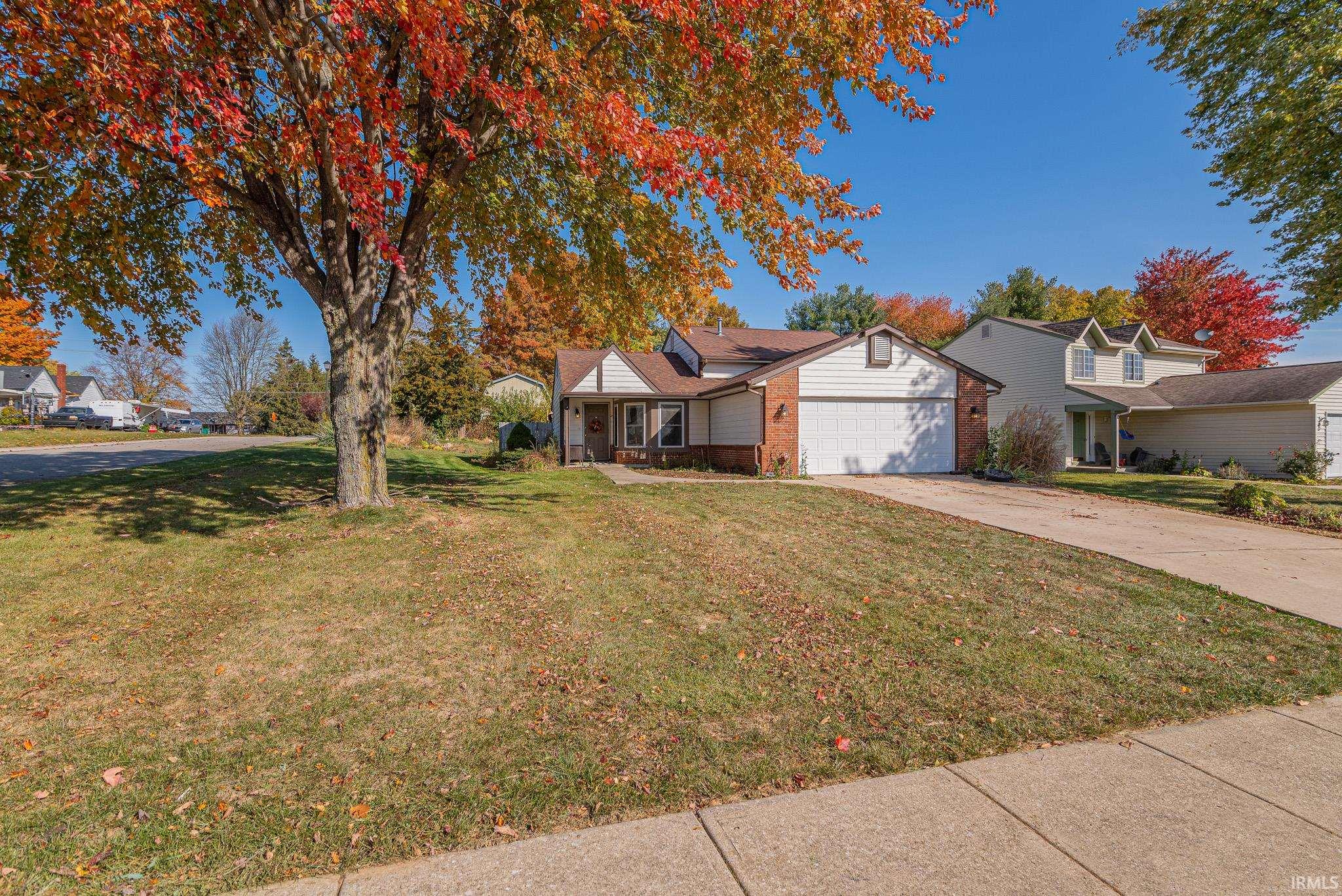 1206 Blue Jay Drive