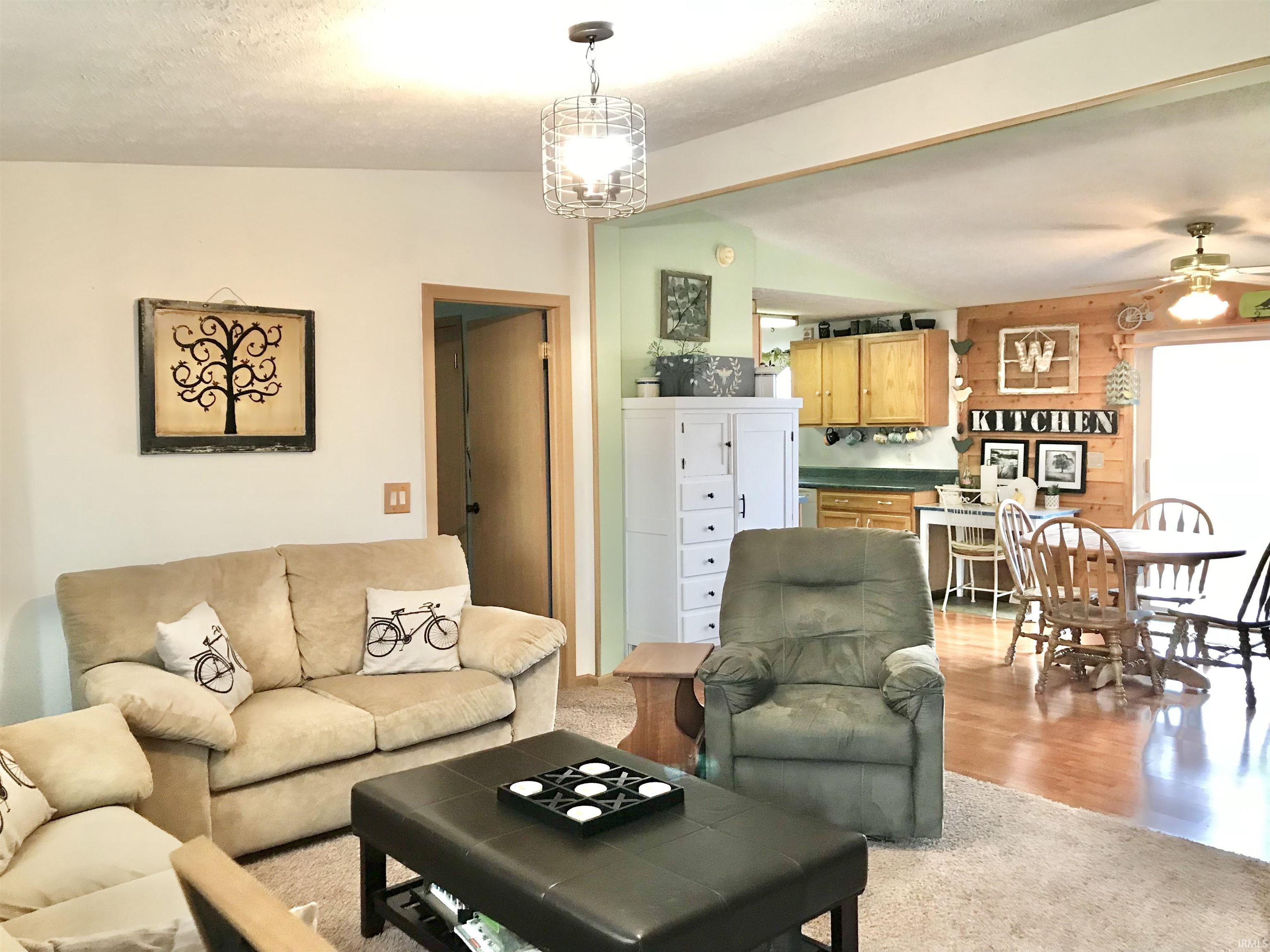 6297 S Strawtown Pike