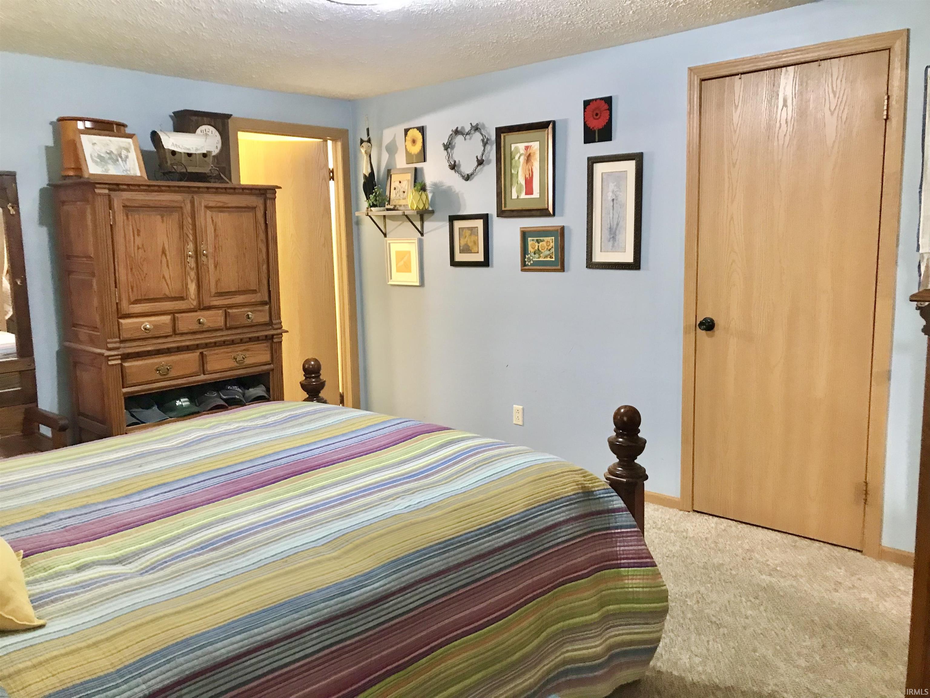 6297 S Strawtown Pike
