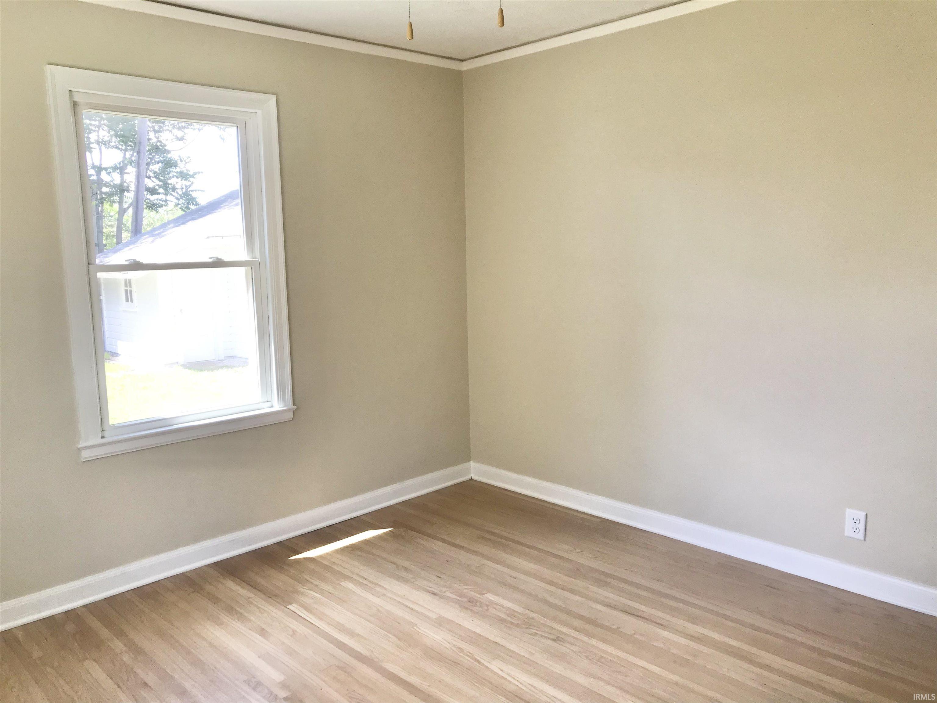 1005 E Walnut Street