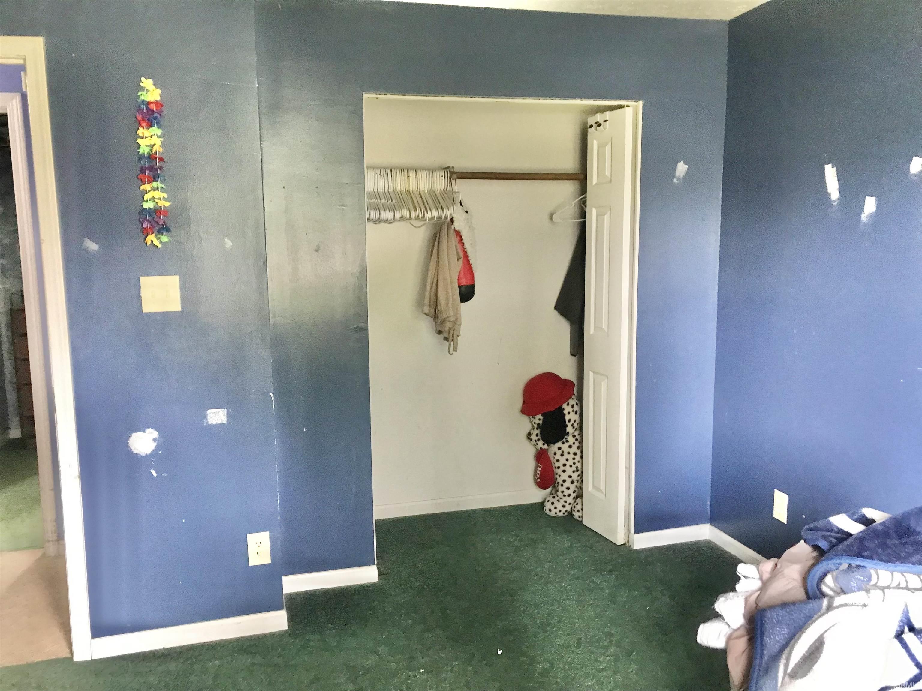 225 Hummingbird Drive