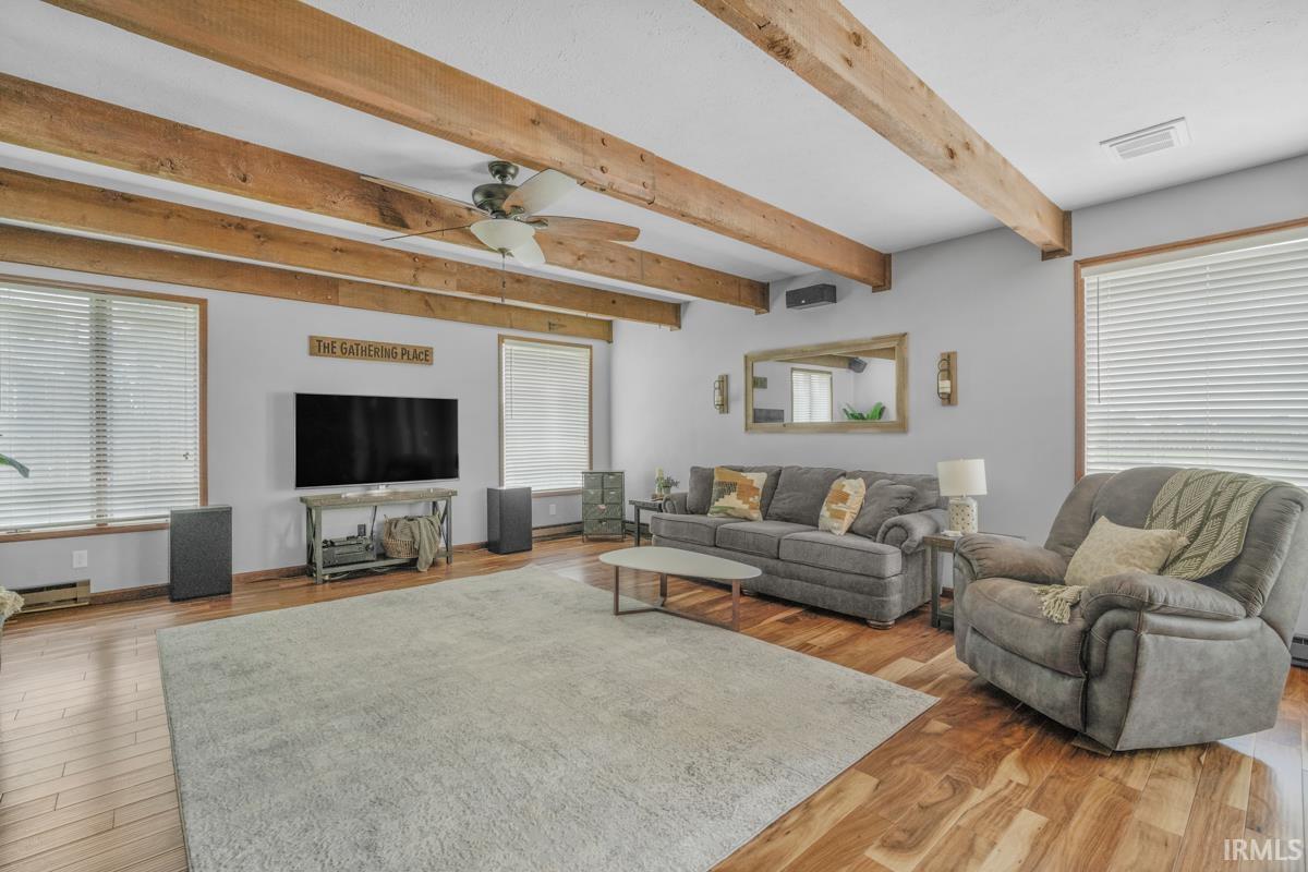 1403 W Zartman Street