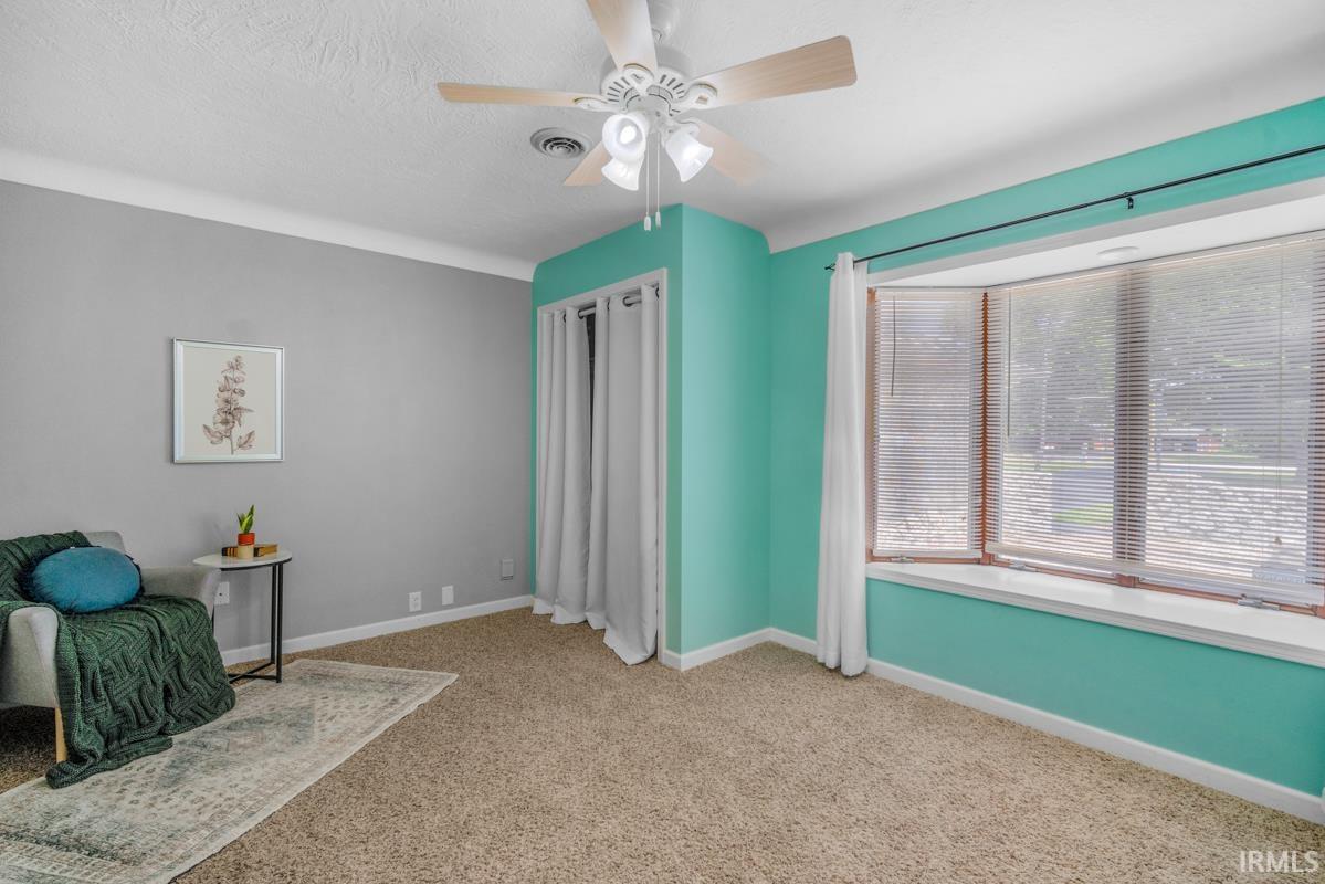 1403 W Zartman Street