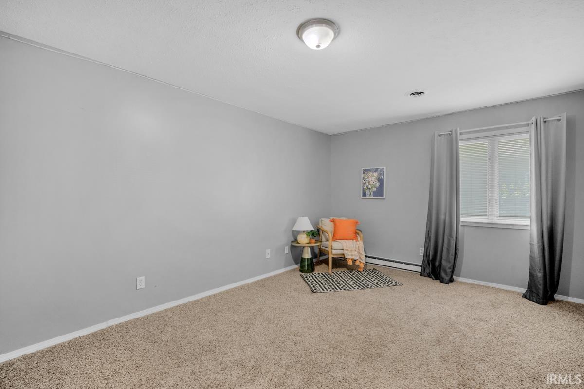 1403 W Zartman Street