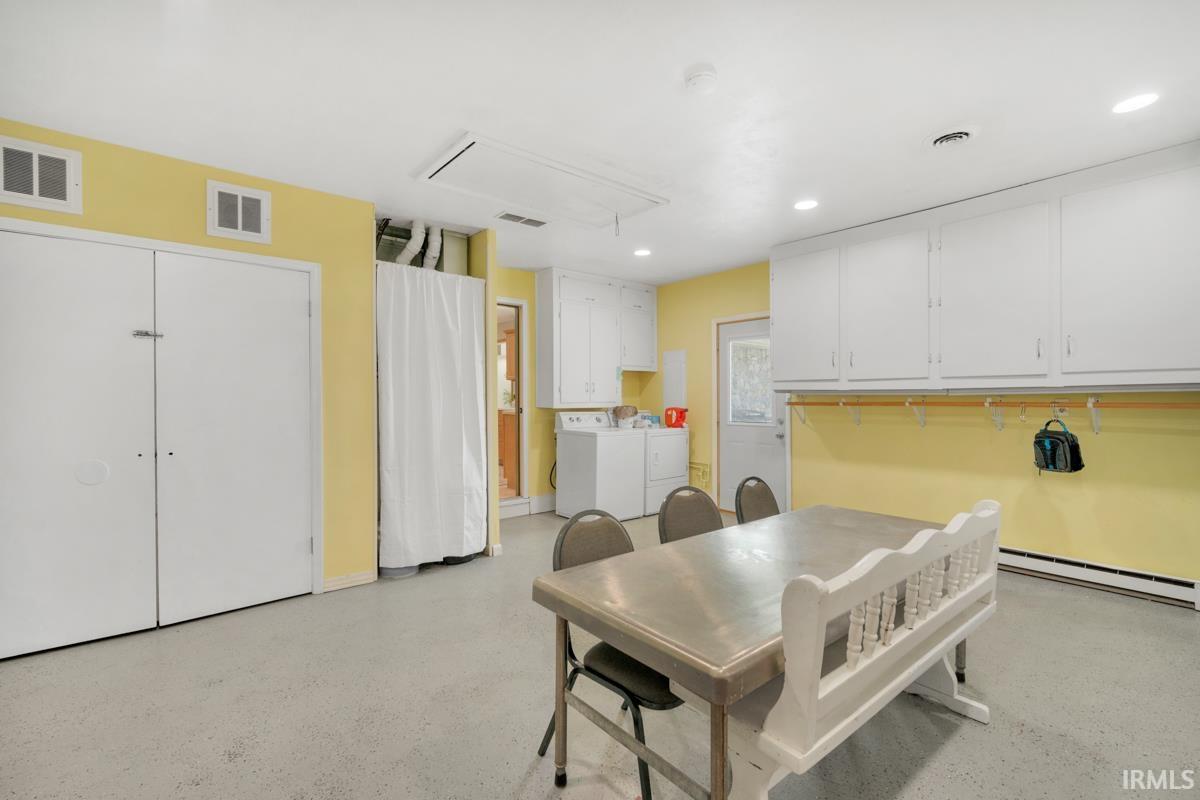 1403 W Zartman Street
