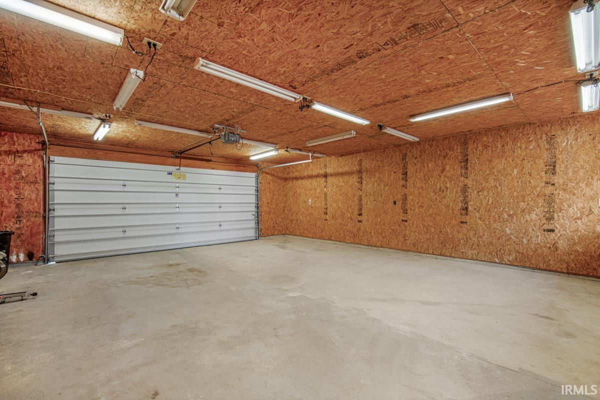 366 W 7th Street